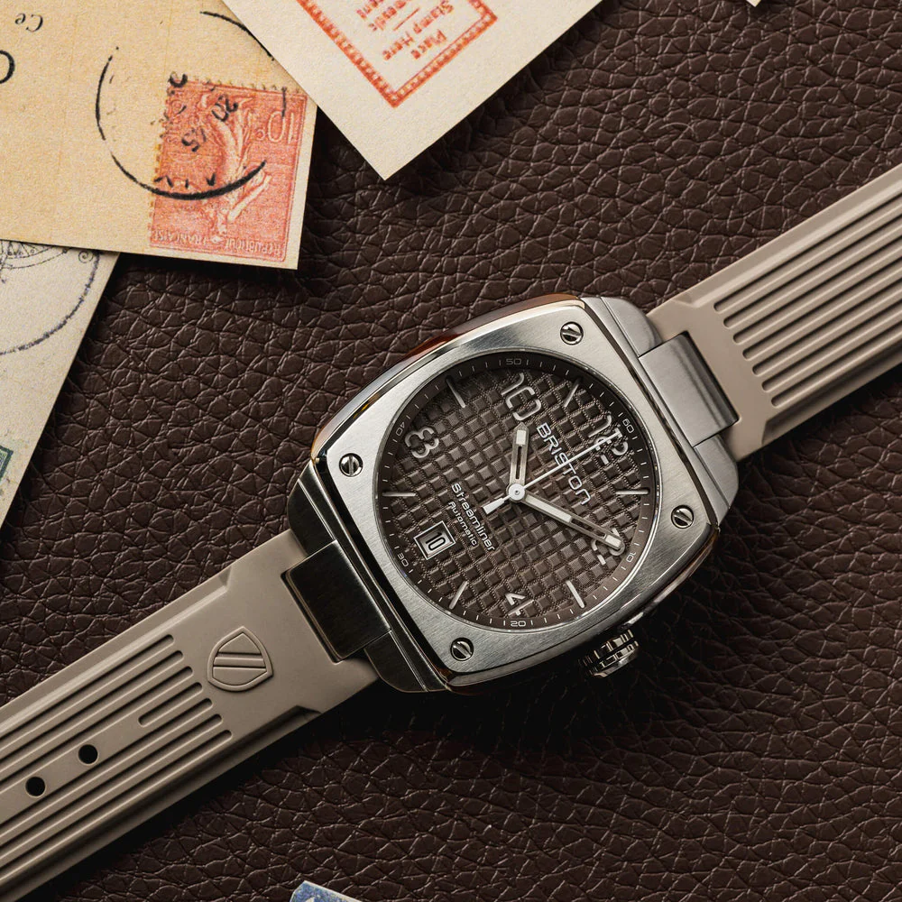 1010-briston-streamliner-urban-40mm-automatic-gray-3.webp Briston Streamliner Urban 40mm Automatic Gray