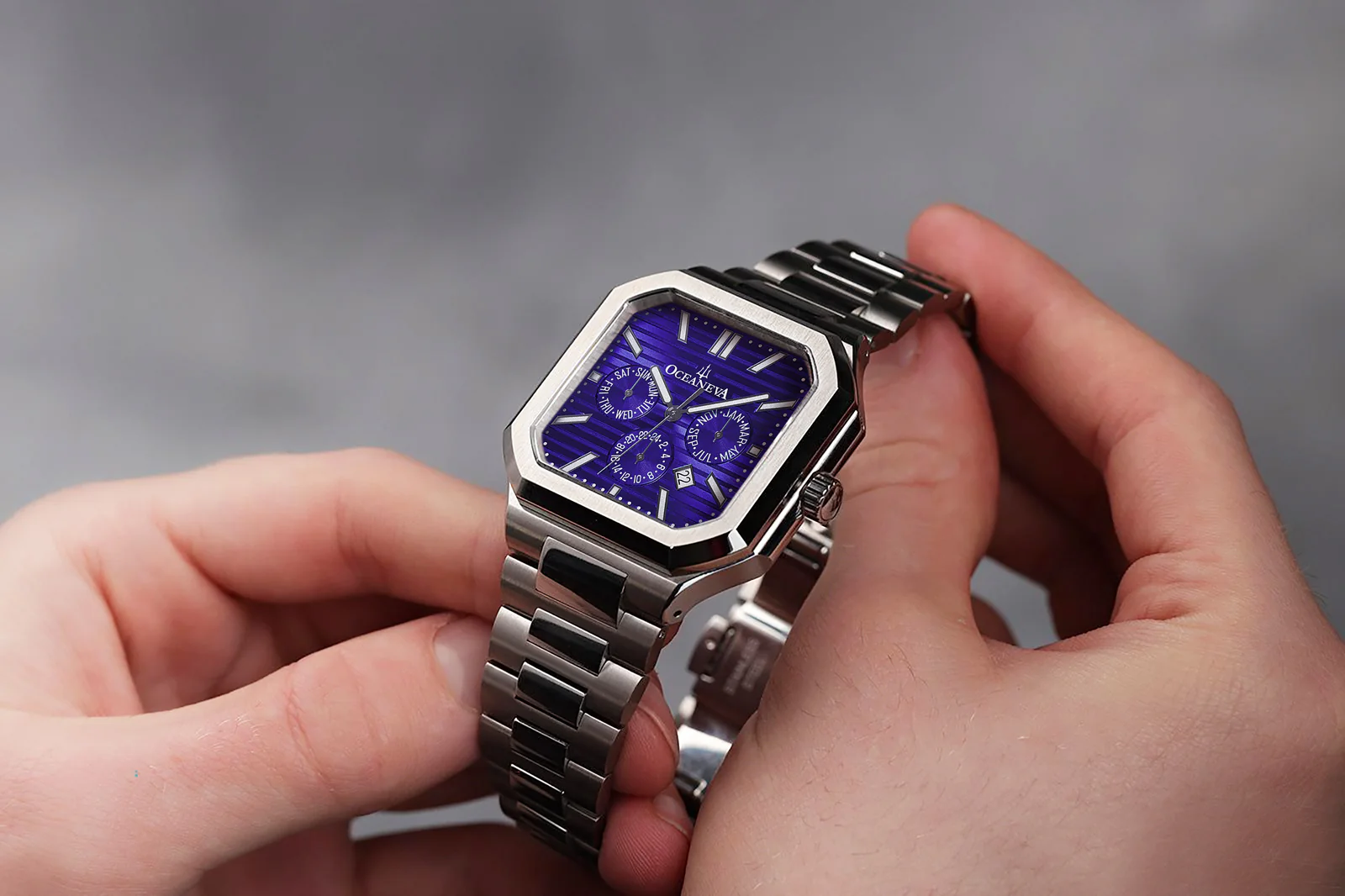 1053-oceaneva-tenuis-automatic-thin-calendar-purple-3.webp Oceaneva Tenuis Automatic Thin Calendar Purple