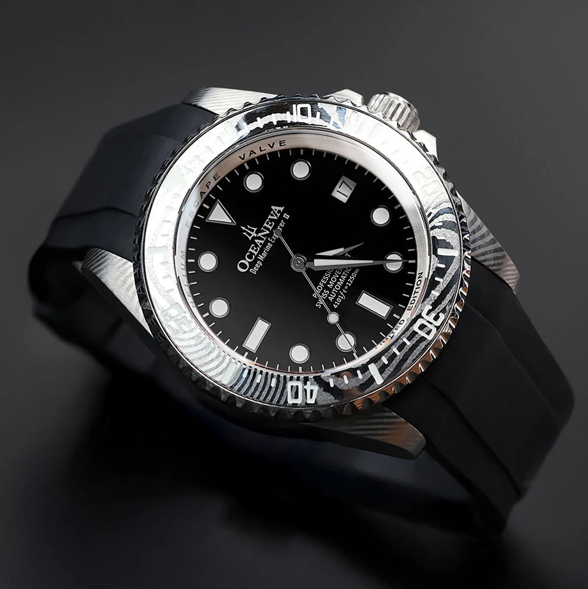 1106-oceaneva-deep-marine-explorer-ii-damascus-steel-black-limited-edition-8.webp Oceaneva Deep Marine Explorer II Damascus Steel Black Limited Edition