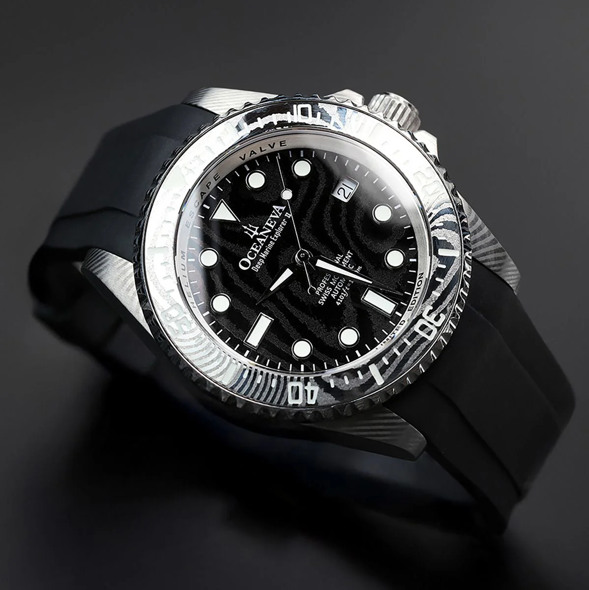 1110-oceaneva-deep-marine-explorer-ii-damascus-black-limited-edition-2.webp Oceaneva Deep Marine Explorer II Damascus Black Limited Edition