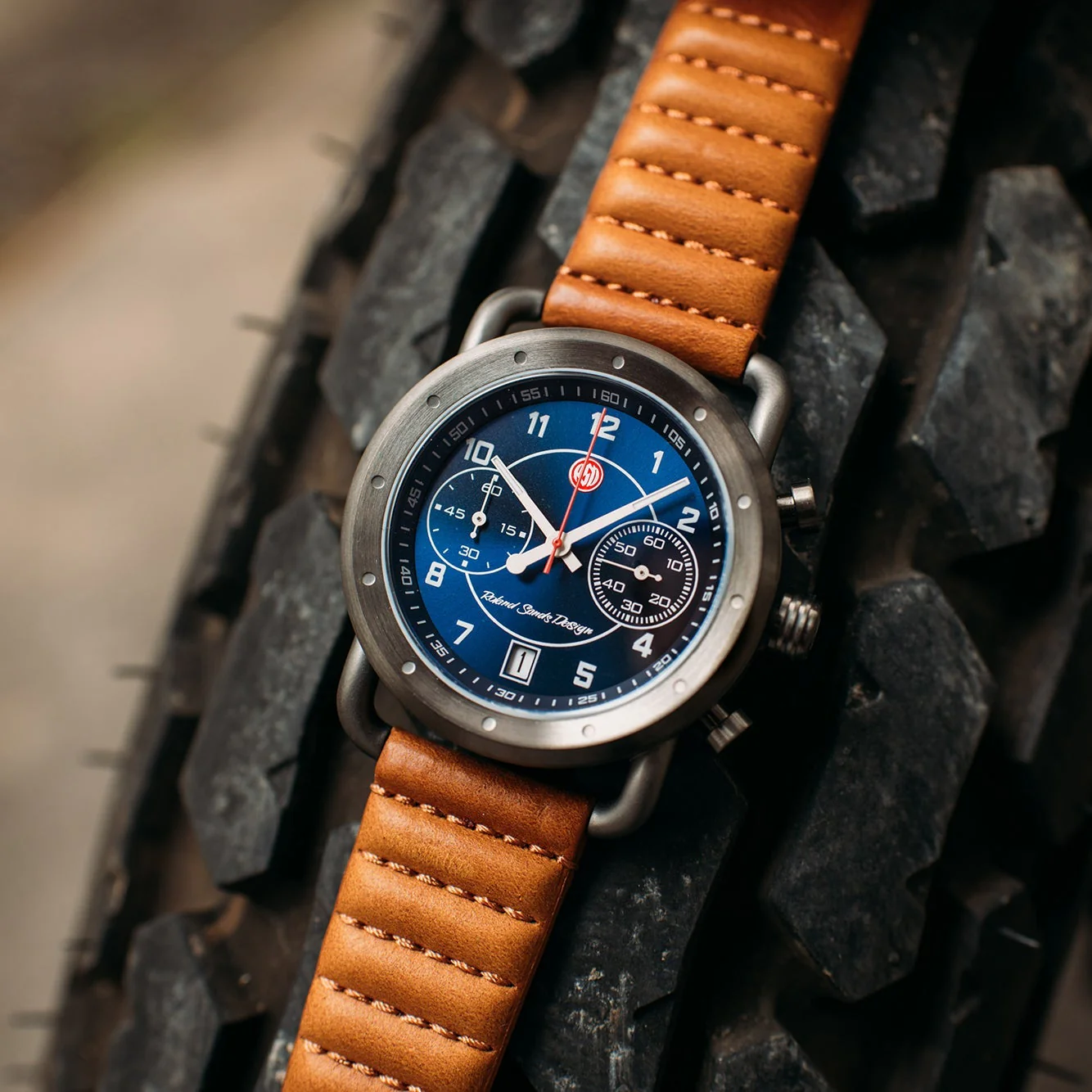 1351-szanto-icon-roland-sands-signature-2253-chronograph-9.webp Szanto ICON Roland Sands Signature 2253 Chronograph