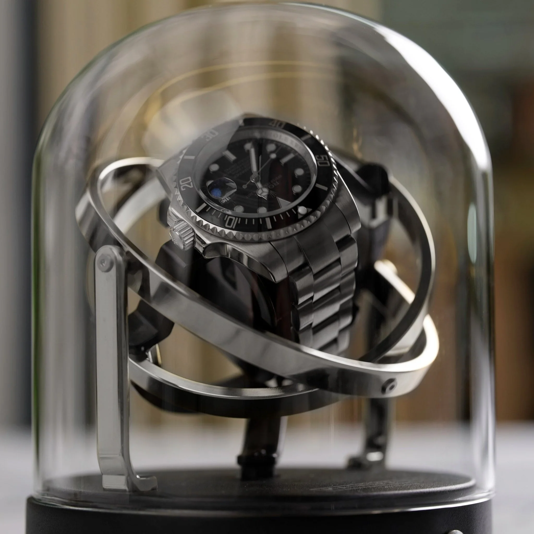 1399-mainspring-astronomy-gyroscope-watch-winder-silver-mercury-2.webp Mainspring Astronomy Gyroscope Watch Winder Silver Mercury