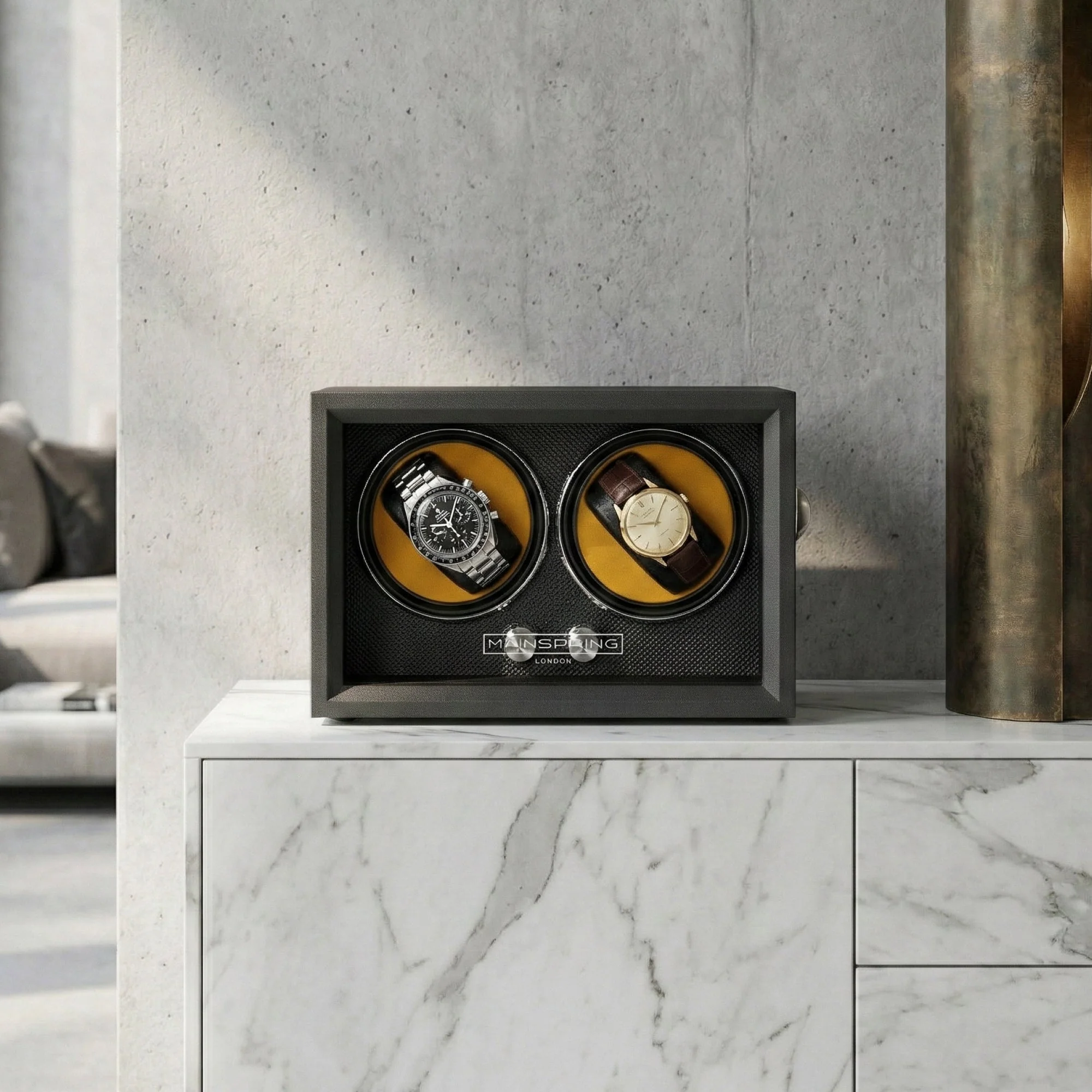 1409-mainspring-guardian-dual-slot-watch-winder-noir-vault-4.webp Mainspring Guardian Dual Slot Watch Winder Noir Vault