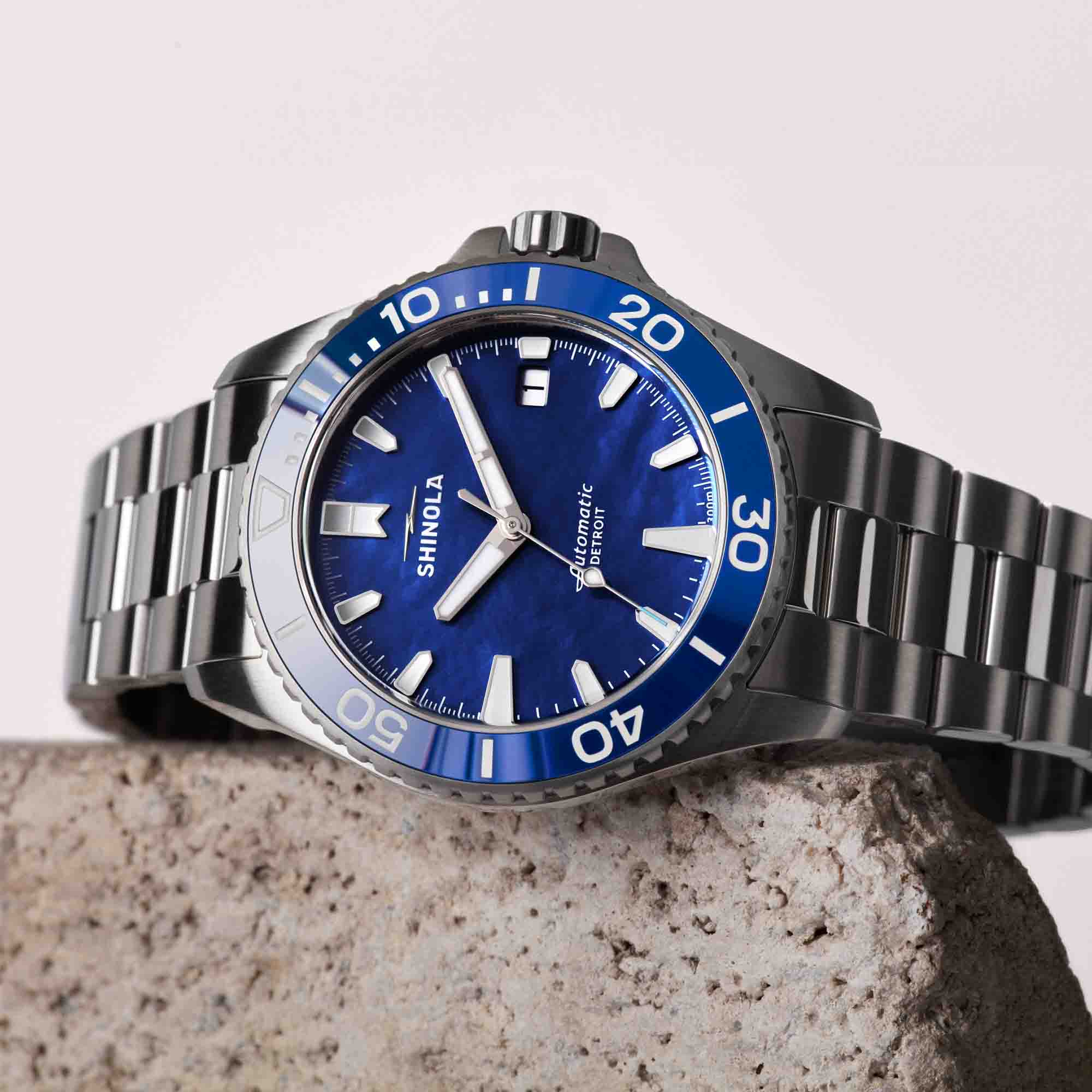 1472-shinola-monster-automatic-lake-michigan-39mm-lake-blue-mother-of-pearl-2.jpg Shinola Monster Automatic Lake Michigan 39mm Lake Blue Mother of Pearl