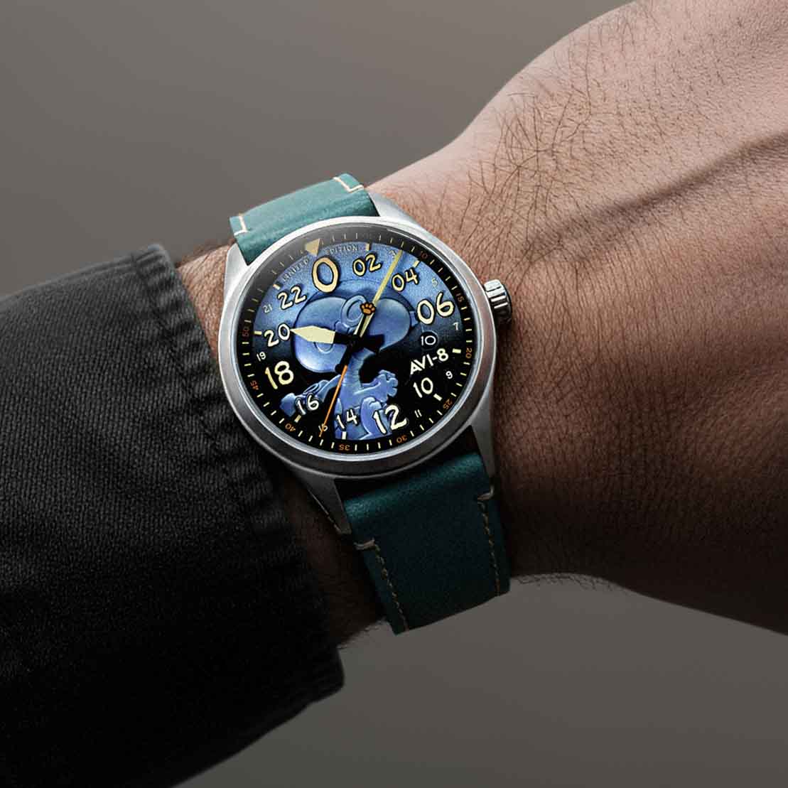 1473-avi-8-spitfire-peanuts-snoopy-flying-ace-24-hour-automatic-azure-blue-limited-edition-2.jpg AVI-8 Spitfire Peanuts Snoopy Flying Ace 24 Hour Automatic Azure Blue Limited Edition