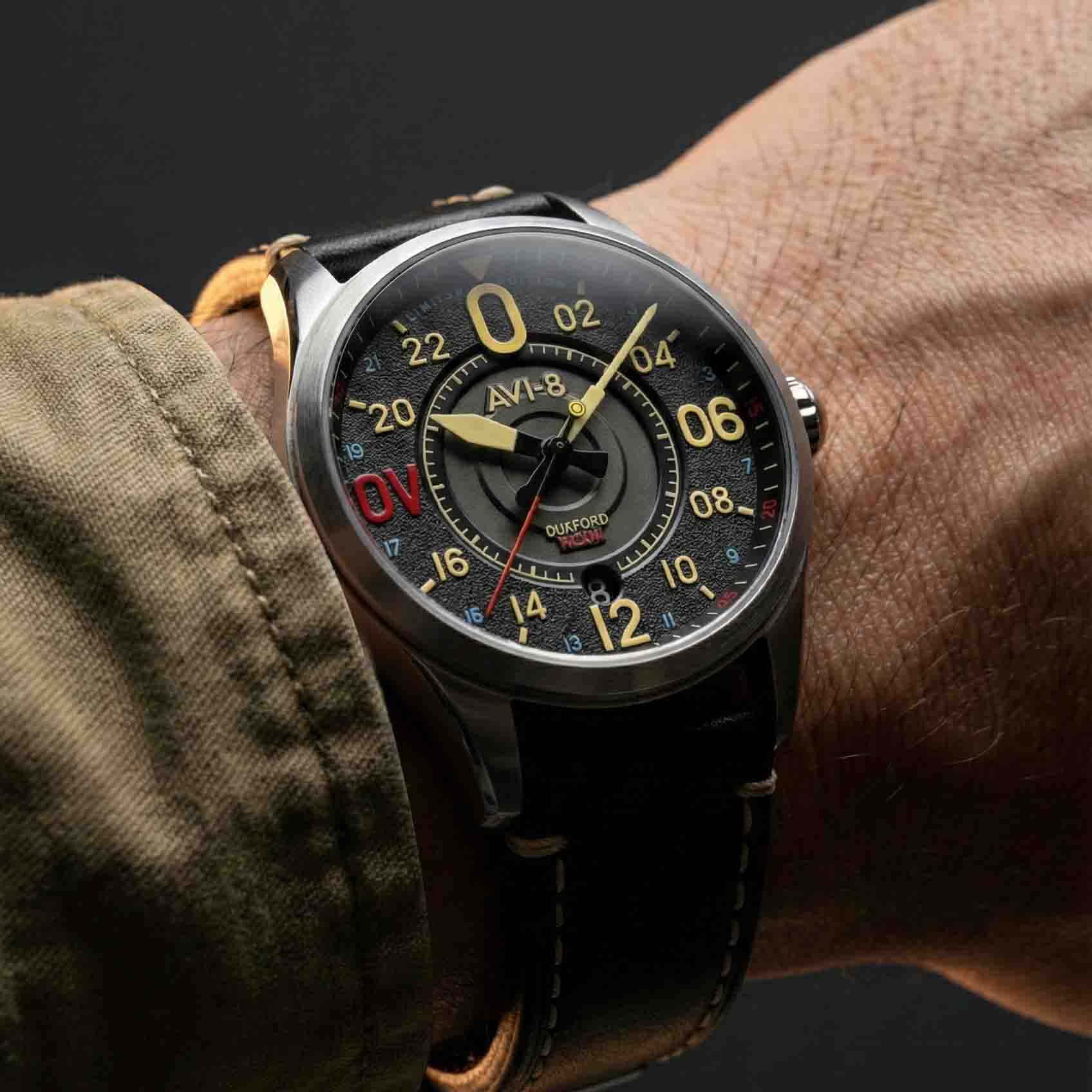 AVI-8 Spitfire N3200 Imperial War Museums 24 Hour Automatic Limited Edition
