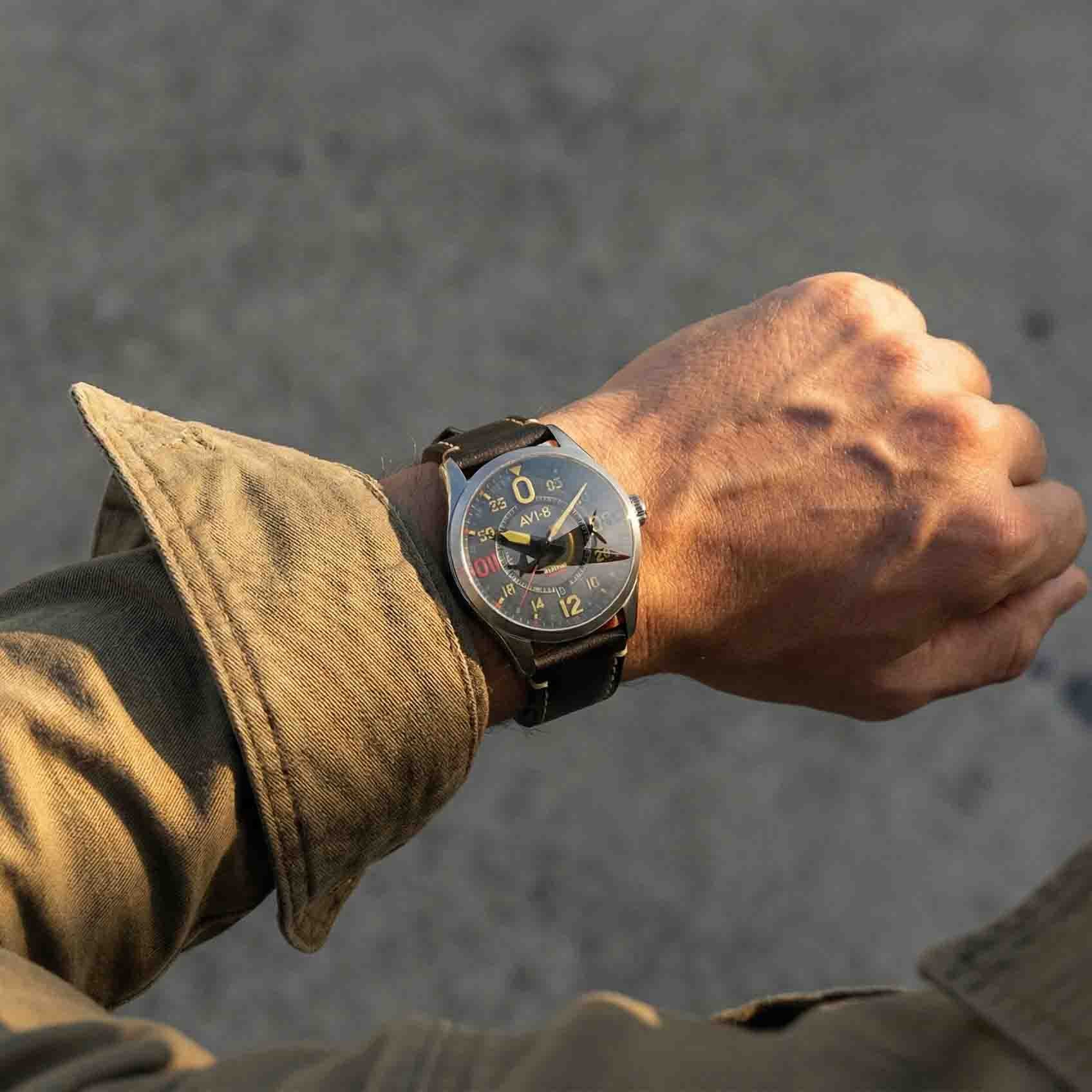 AVI-8 Spitfire N3200 Imperial War Museums 24 Hour Automatic Limited Edition