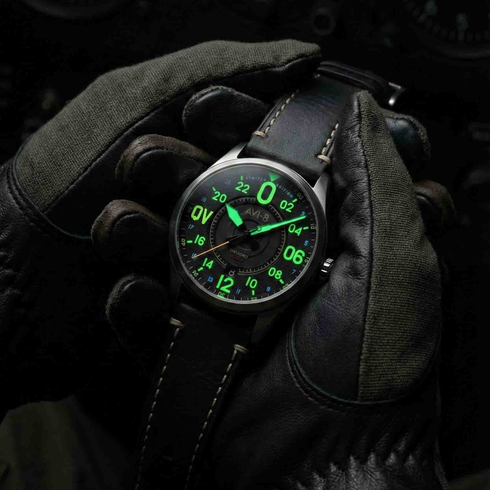 AVI-8 Spitfire N3200 Imperial War Museums 24 Hour Automatic Limited Edition