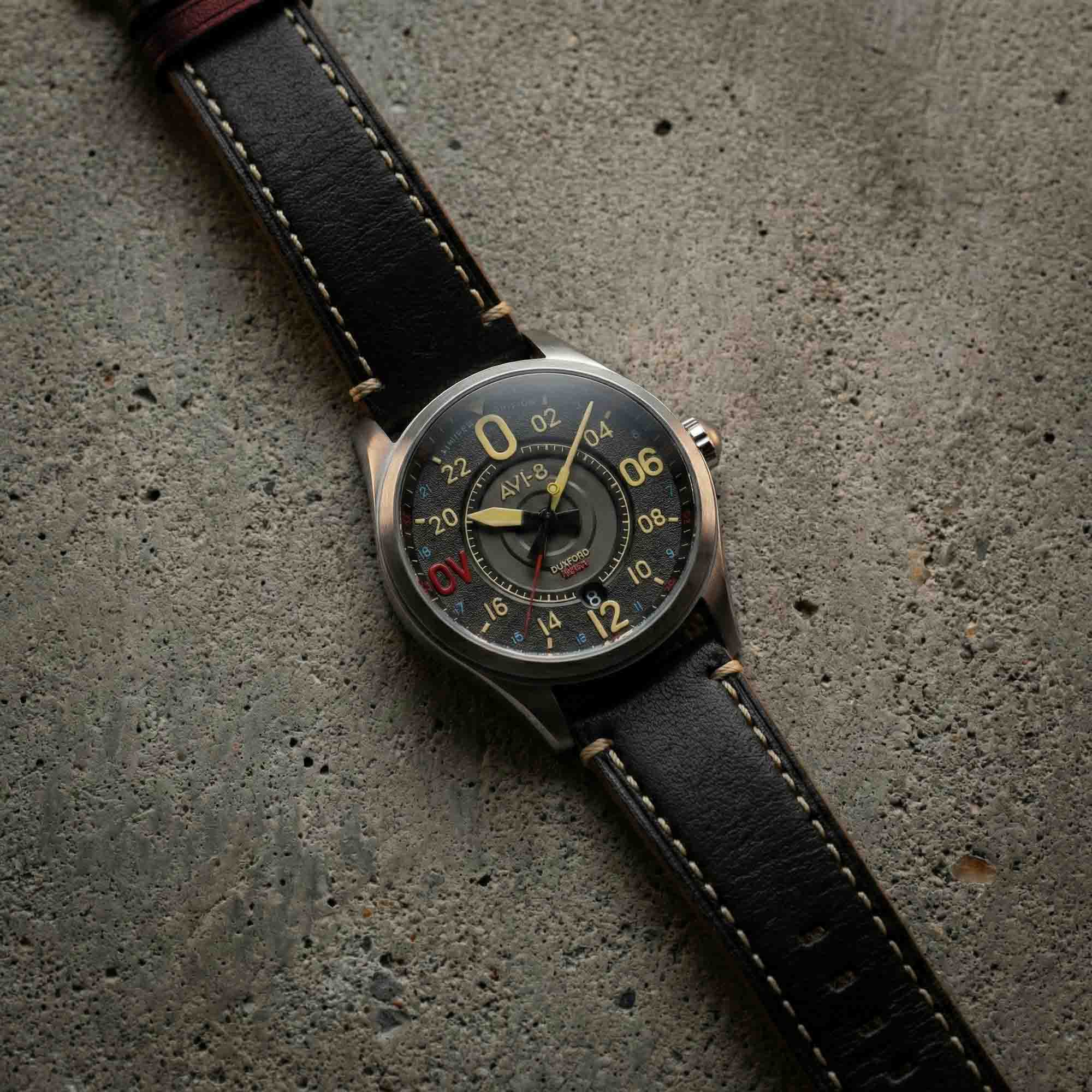 AVI-8 Spitfire N3200 Imperial War Museums 24 Hour Automatic Limited Edition