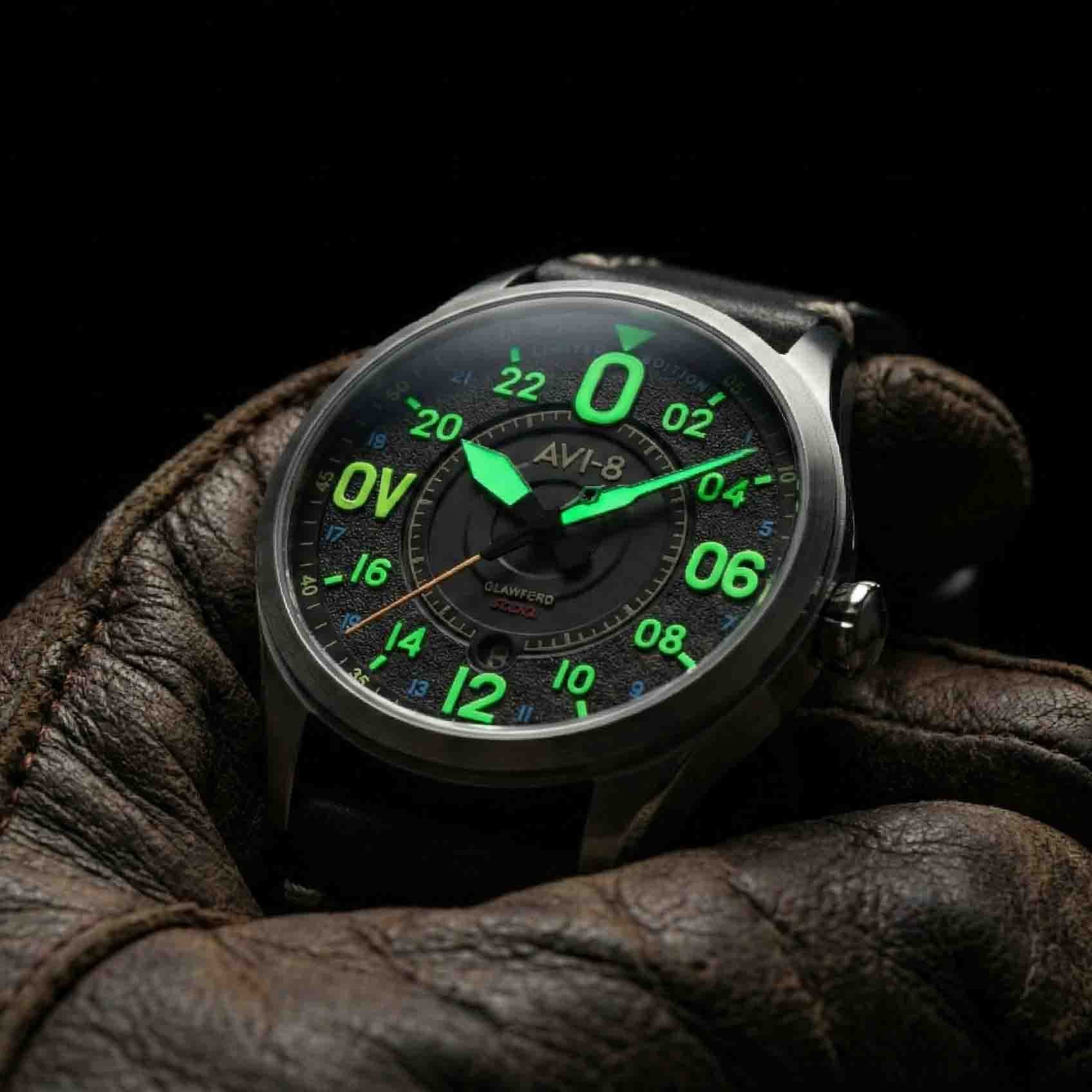 AVI-8 Spitfire N3200 Imperial War Museums 24 Hour Automatic Limited Edition