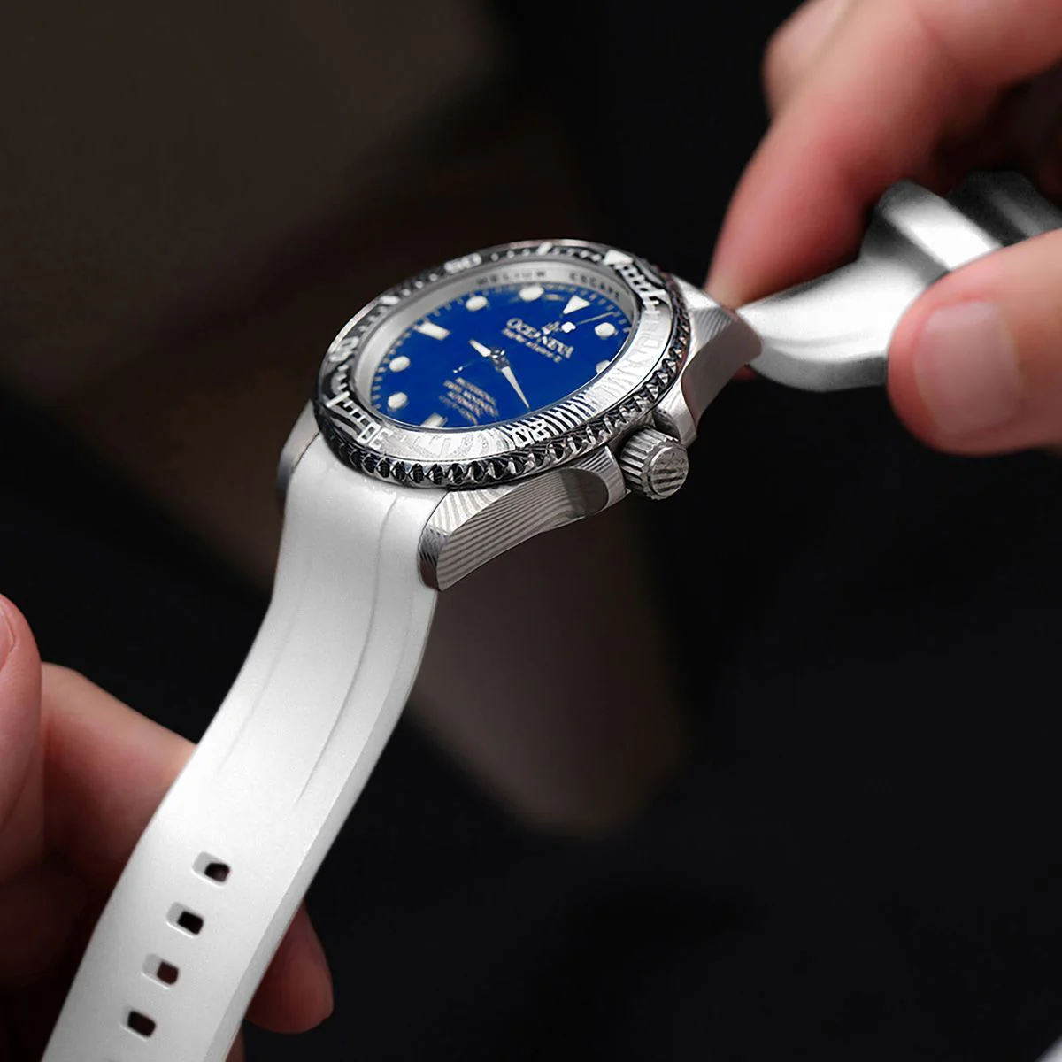 1490-oceaneva-deep-marine-explorer-ii-damascus-blue-white-limited-edition-4.webp Oceaneva Deep Marine Explorer II Damascus Blue White Limited Edition