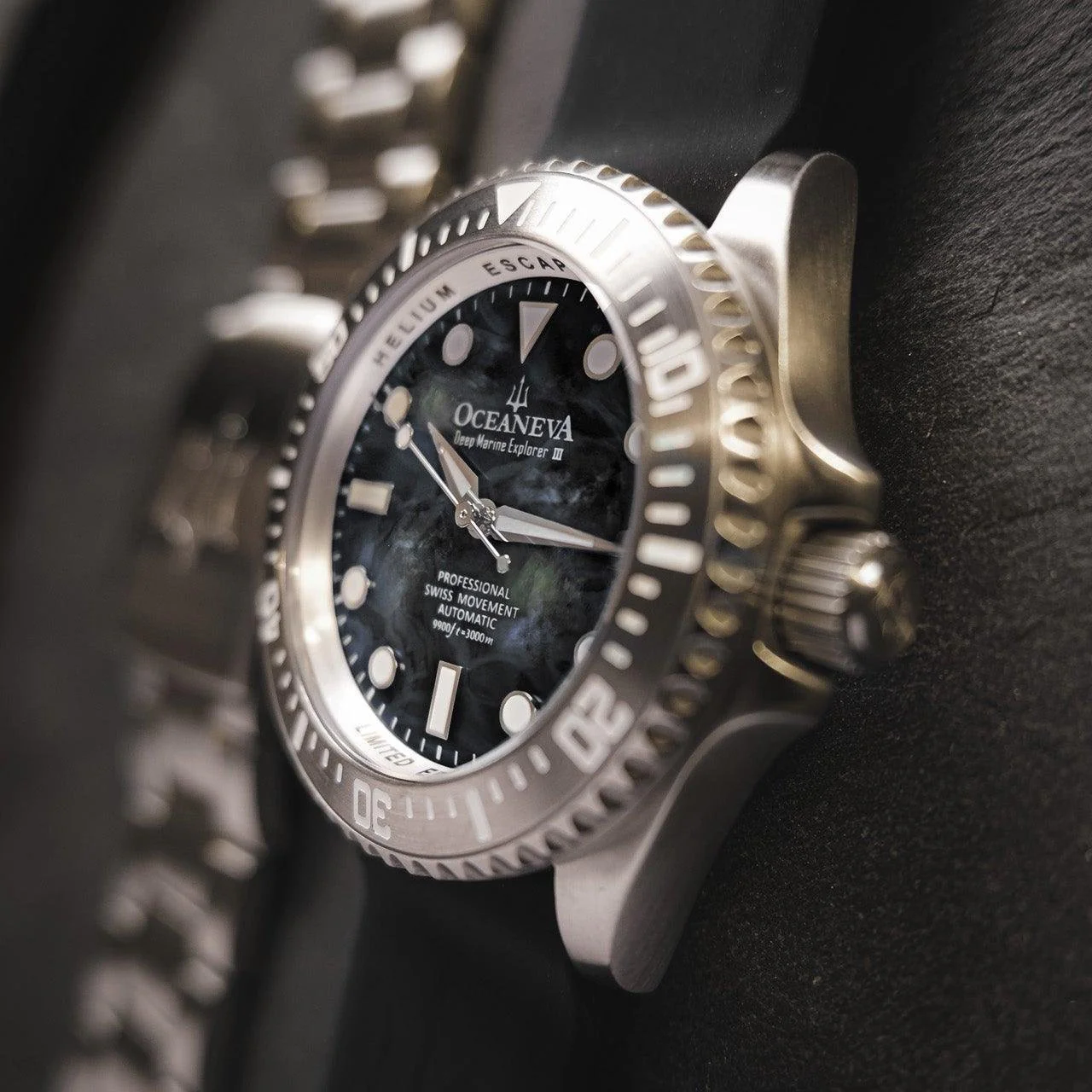 1516-oceaneva-deep-marine-explorer-iii-automatic-3000m-pro-diver-gunmetal-gray-mother-of-pearl-limited-edition-5.webp Oceaneva Deep Marine Explorer III Automatic 3000M Pro Diver Gunmetal Gray Mother Of Pearl Limited Edition
