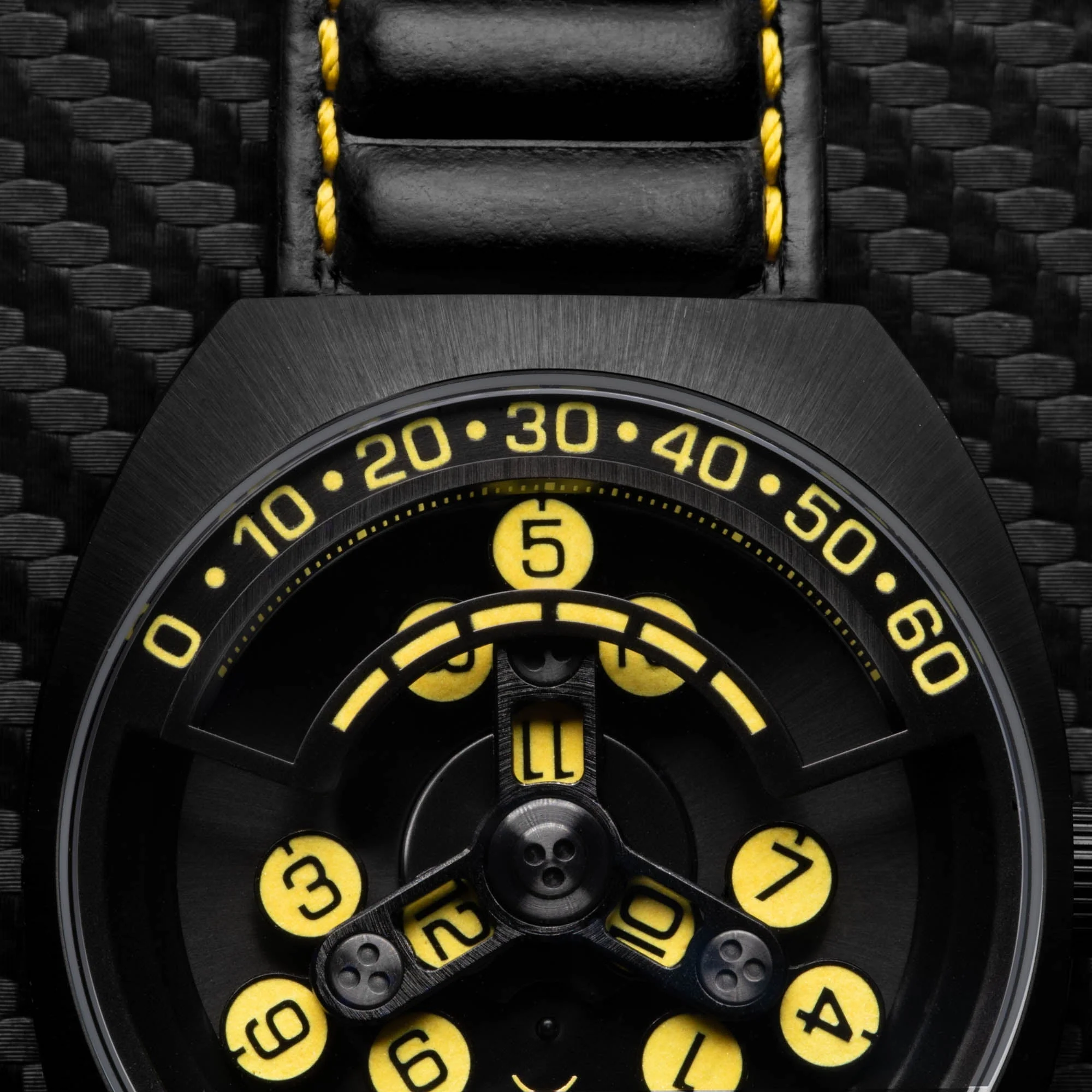 158-xeric-scrambler-automatic-wandering-hour-black-yellow-5.webp Xeric Scrambler Automatic Wandering Hour Black Yellow
