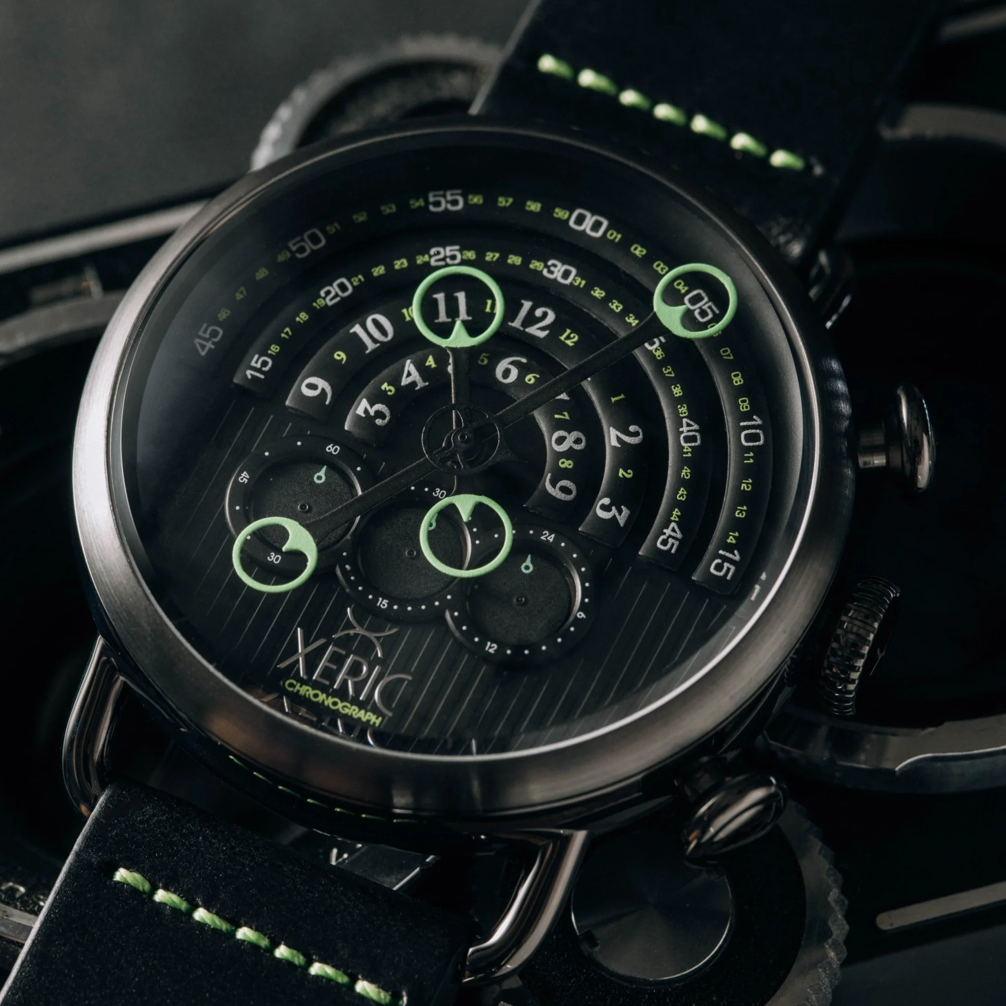 1653-xeric-halograph-chrono-sapphire-gunmetal-lime-2.webp Xeric Halograph Chrono Sapphire Gunmetal Lime