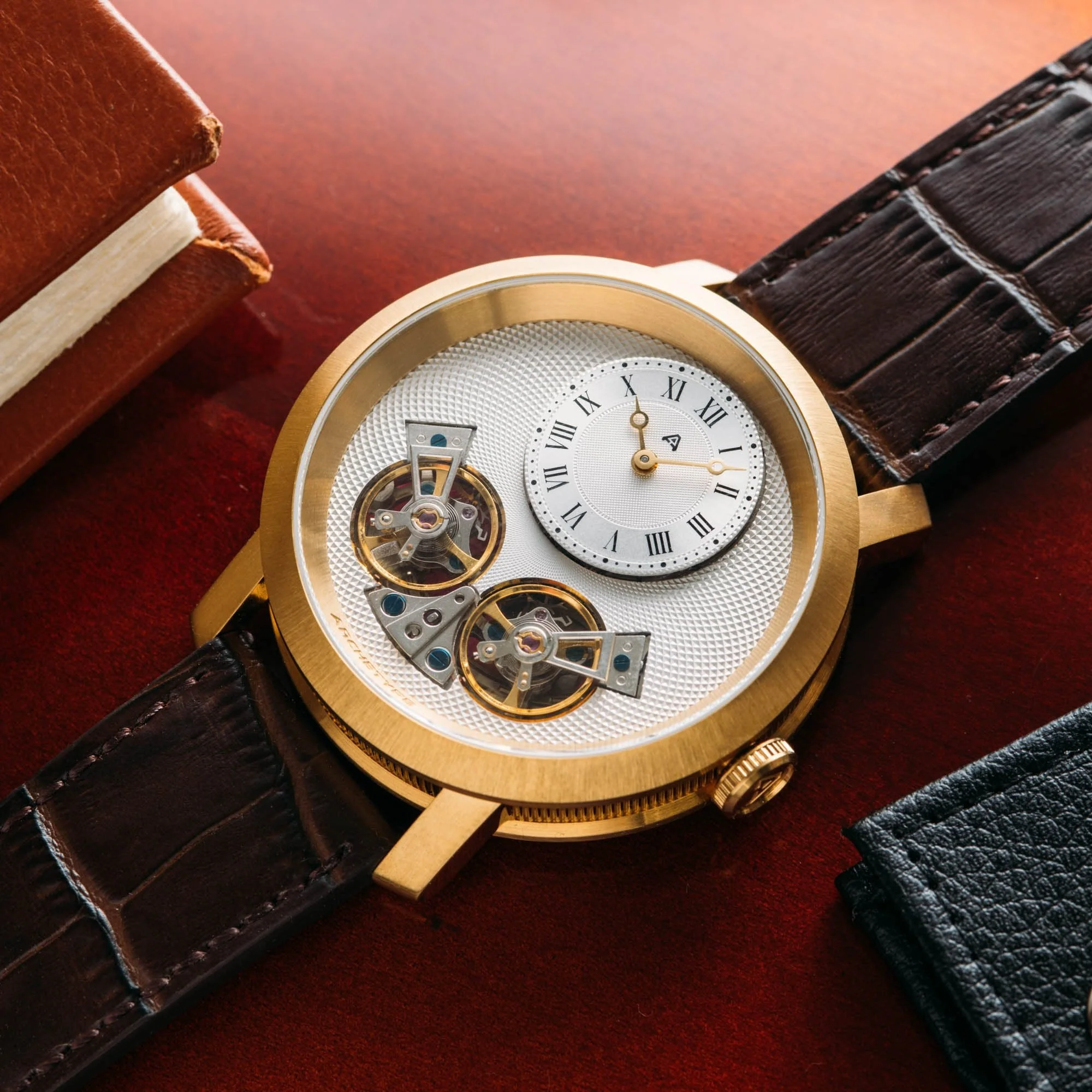 1657-archetype-caspian-automatic-gold-brown-3.webp Archetype Caspian Automatic Gold Brown