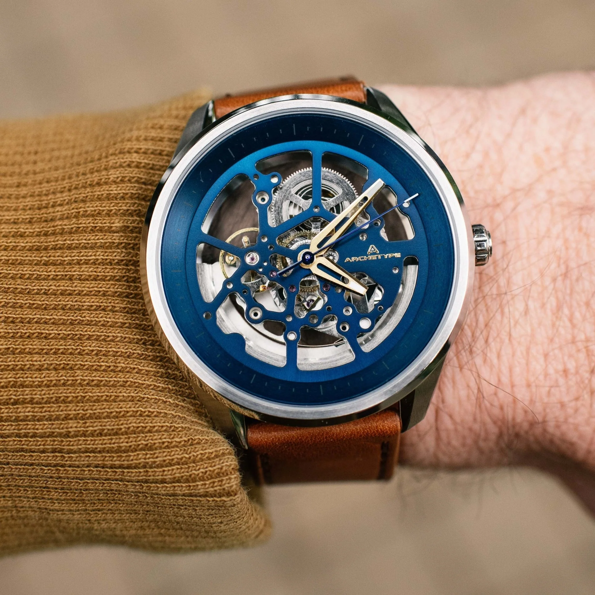 1678-archetype-nemesis-automatic-silver-tan-blue-7.webp Archetype Nemesis Automatic Silver Tan Blue