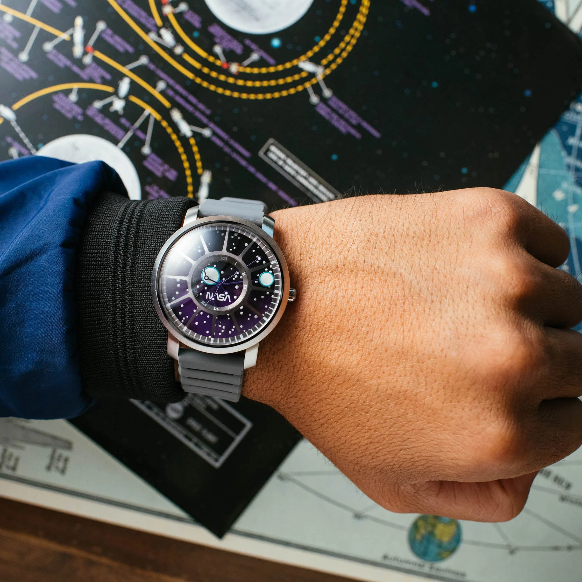 1720-xeric-nasa-trappist-1-sapphire-ultraviolet-4.webp Xeric NASA Trappist-1 Sapphire Ultraviolet