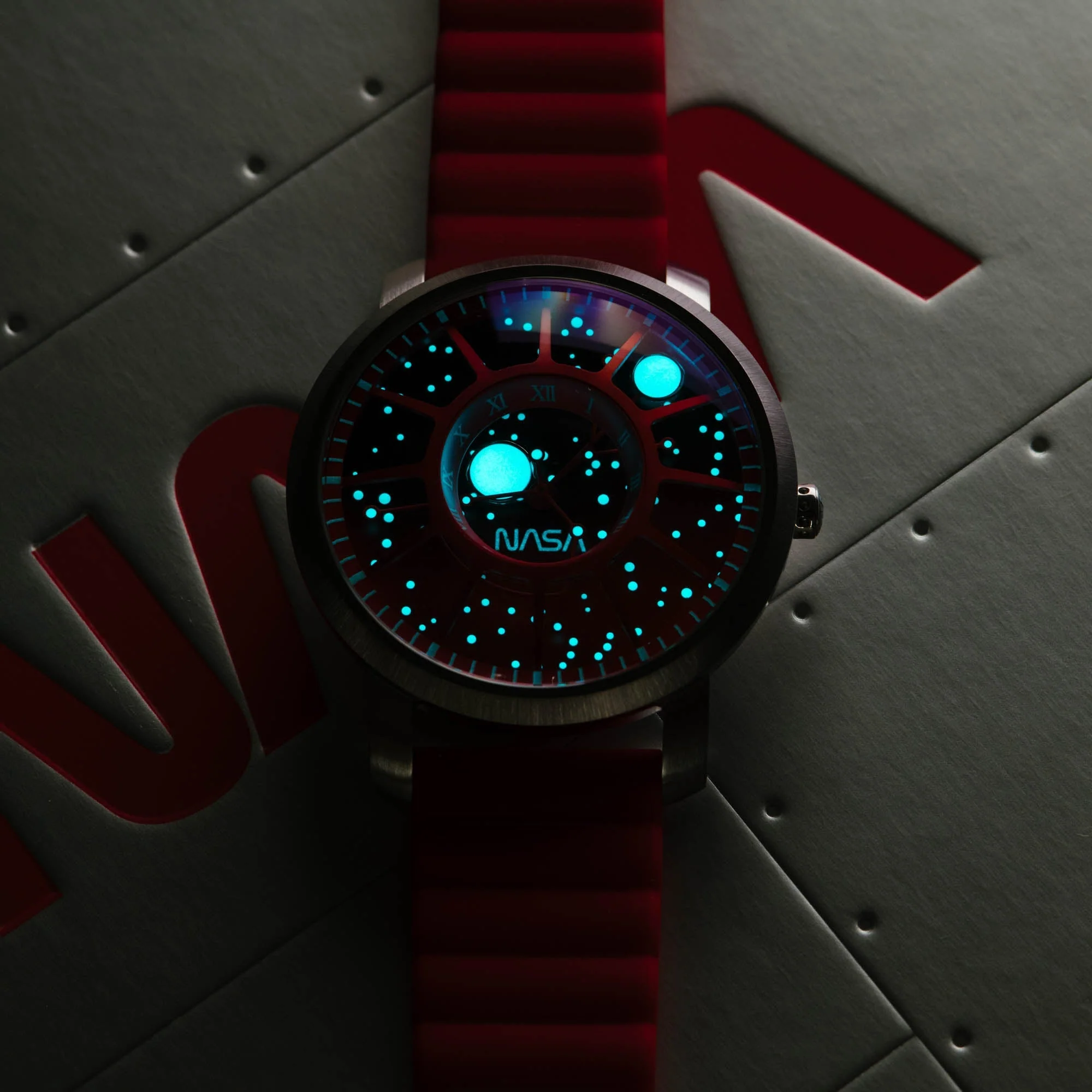 1728-xeric-nasa-trappist-1-sapphire-infrared-6.webp Xeric NASA Trappist-1 Sapphire Infrared