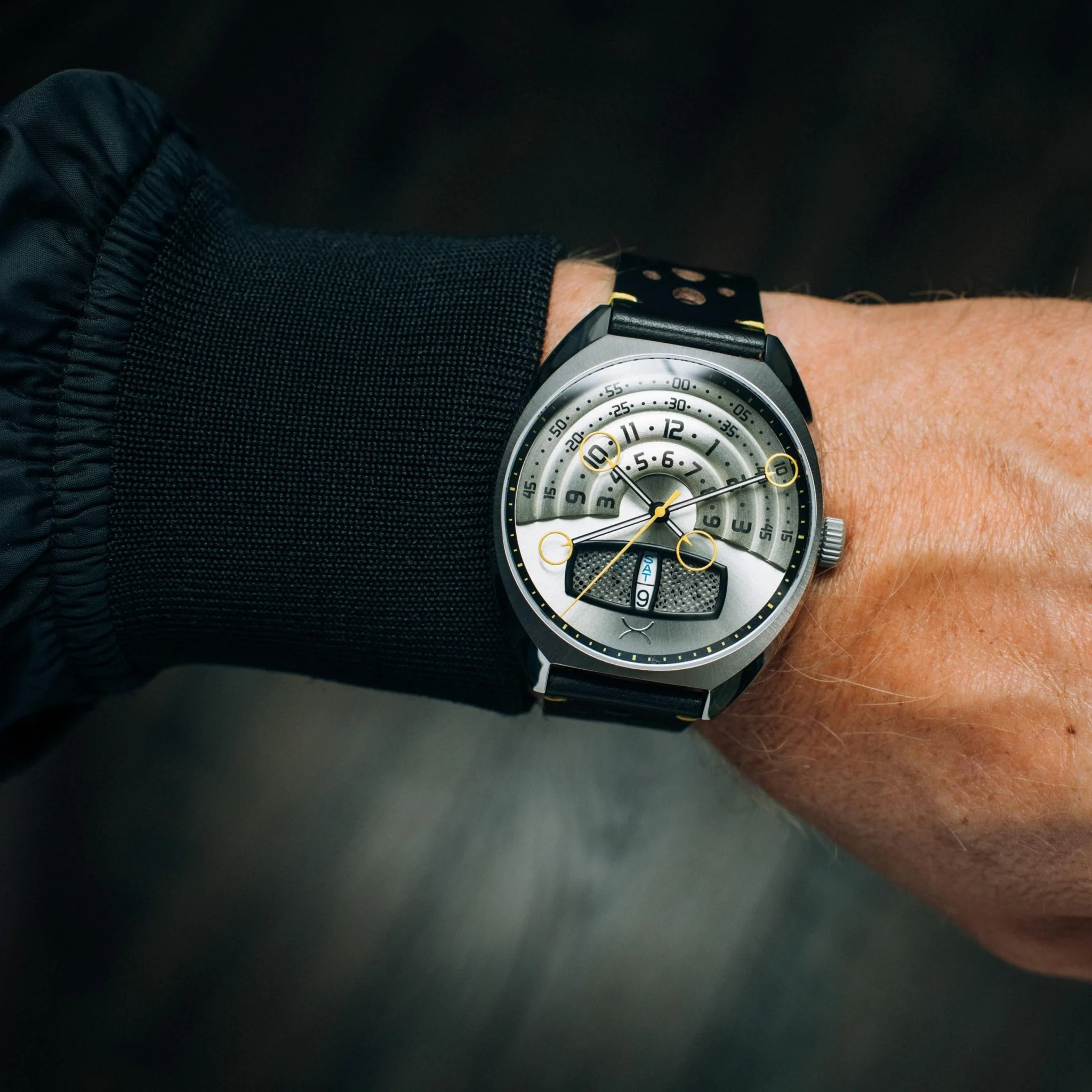 1761-xeric-halograph-iii-automatic-steel-black-2.webp Xeric Halograph III Automatic Steel Black
