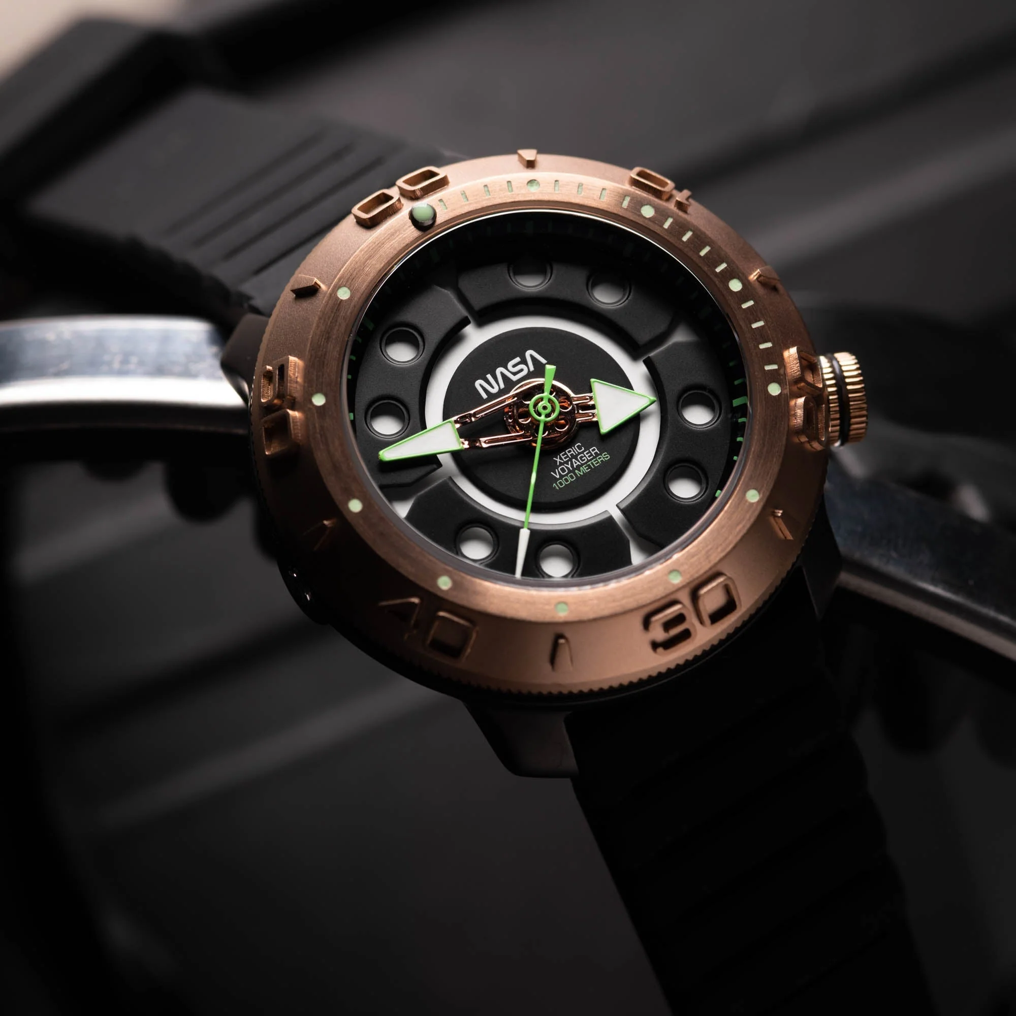 1764-xeric-nasa-voyager-automatic-1000m-diver-callisto-11.webp Xeric NASA Voyager Automatic 1000m Diver Callisto