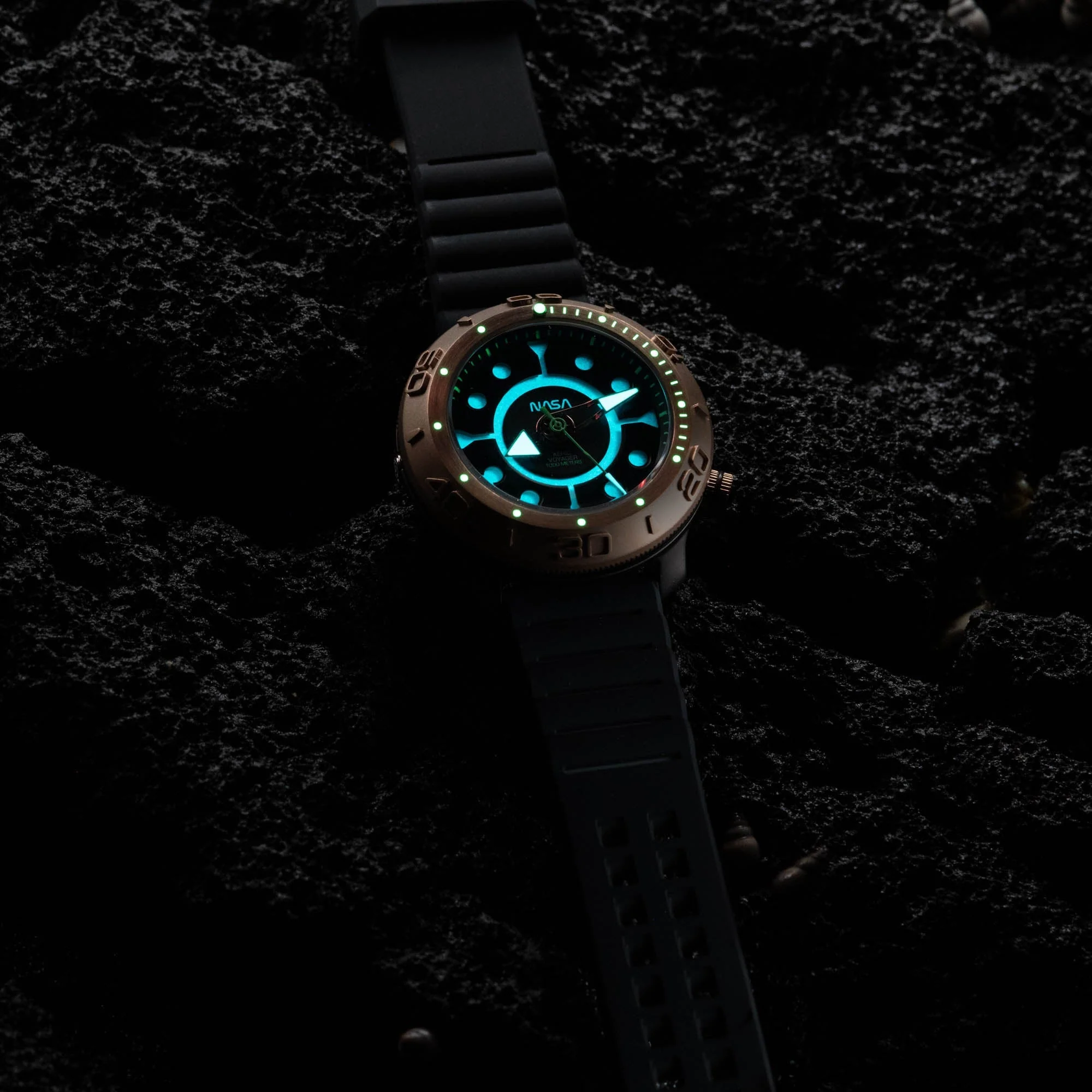 1764-xeric-nasa-voyager-automatic-1000m-diver-callisto-13.webp Xeric NASA Voyager Automatic 1000m Diver Callisto