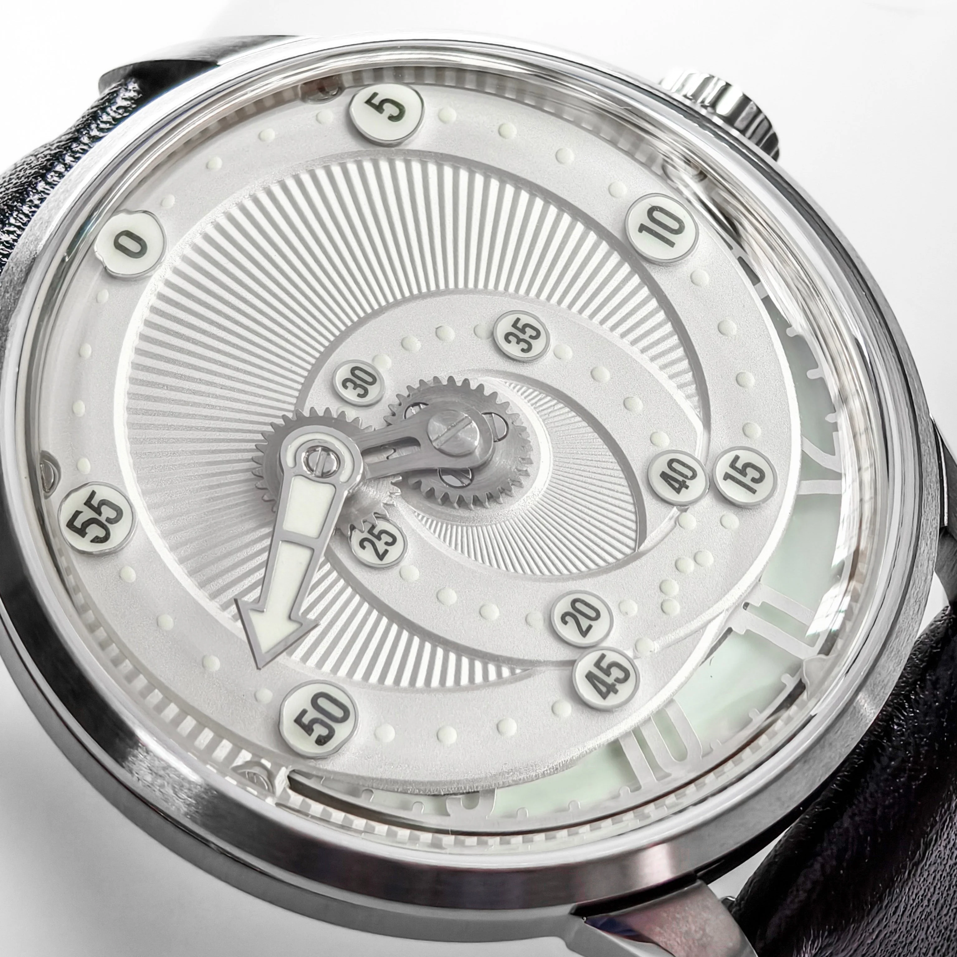 Mandetbrote Orbital Automatic Silver Limited Edition