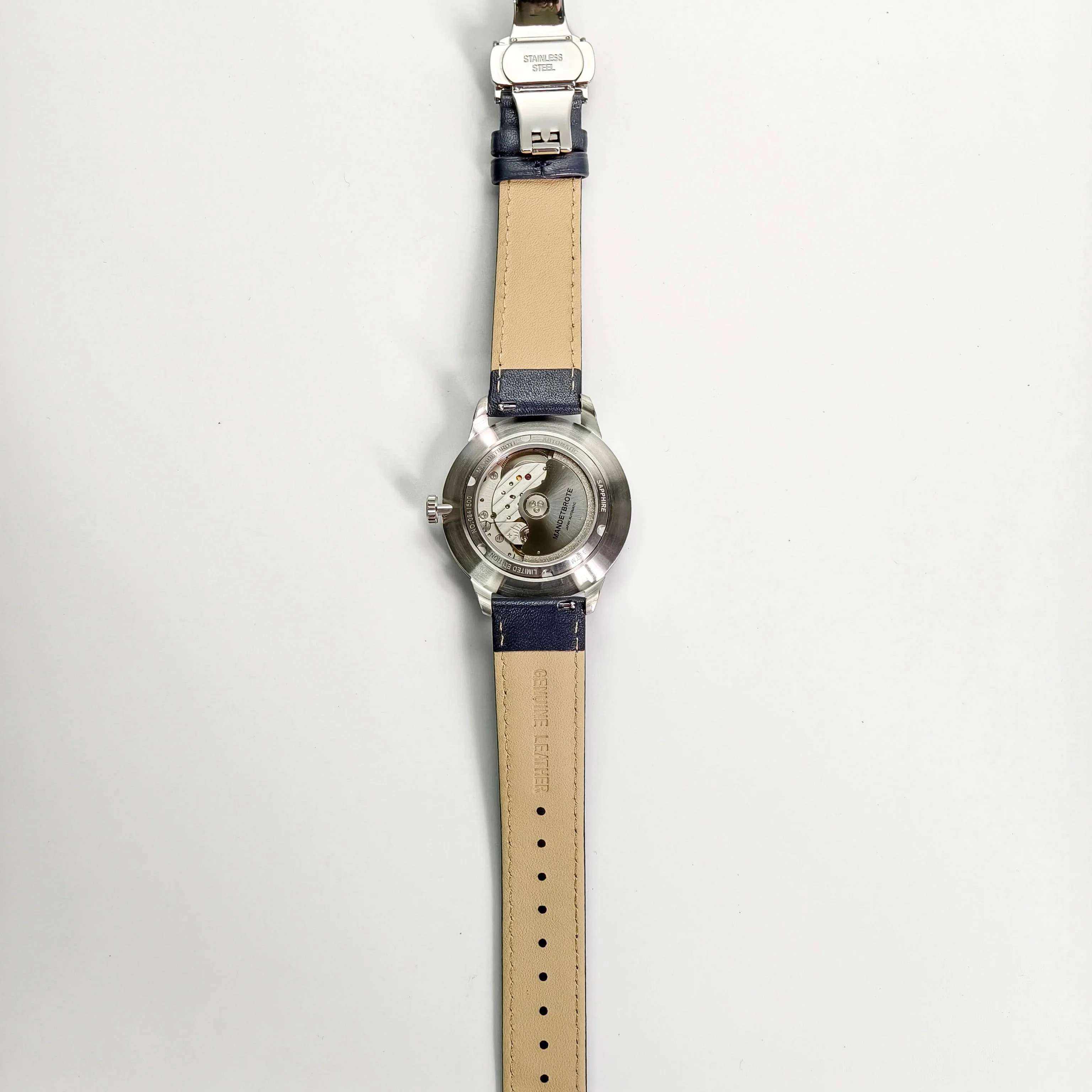 1830-mandetbrote-orbital-automatic-blue-kiss-limited-edition-9.webp Mandetbrote Orbital Automatic Blue Kiss Limited Edition