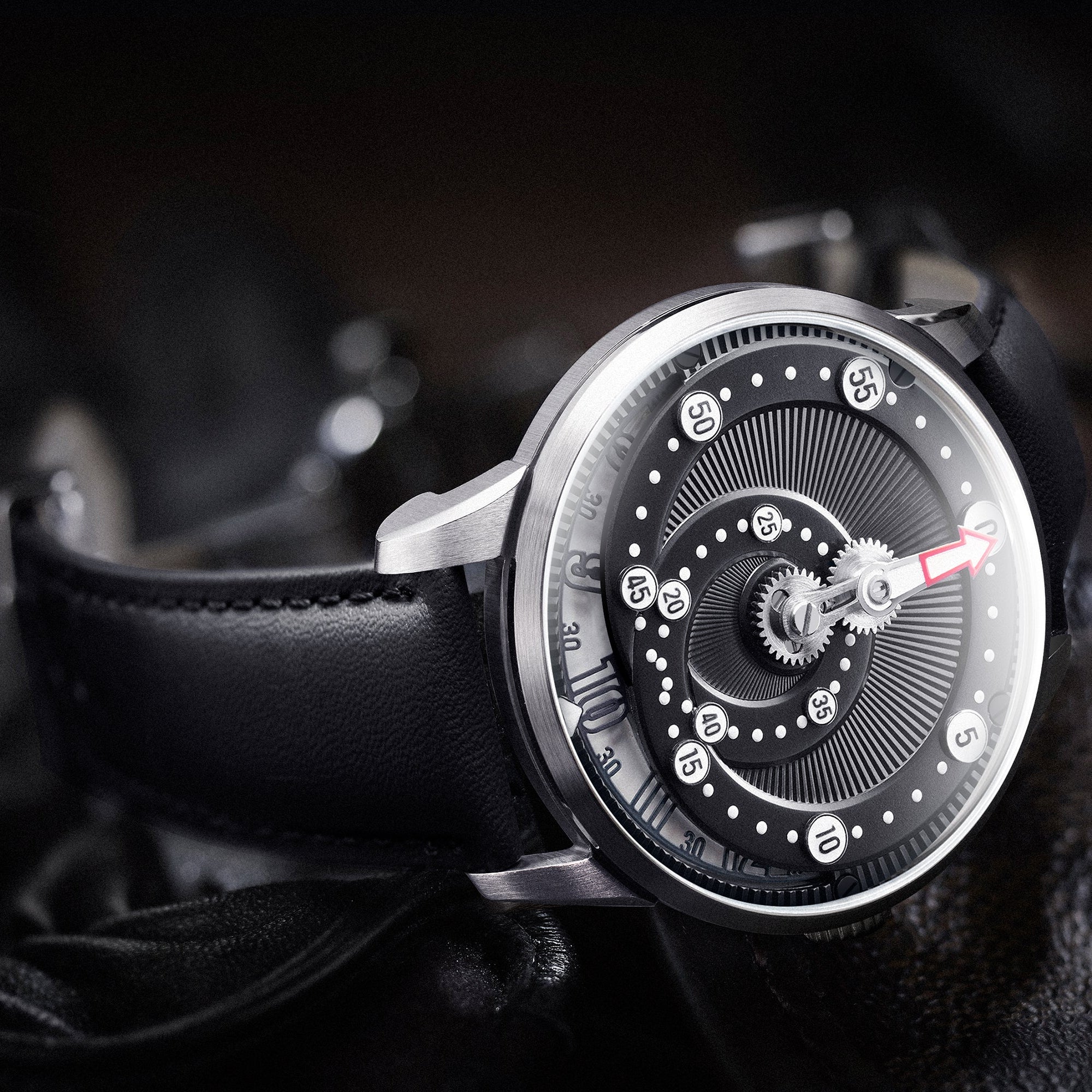1856-mandetbrote-orbital-automatic-black-limited-edition-9.jpg Mandetbrote Orbital Automatic Black Limited Edition
