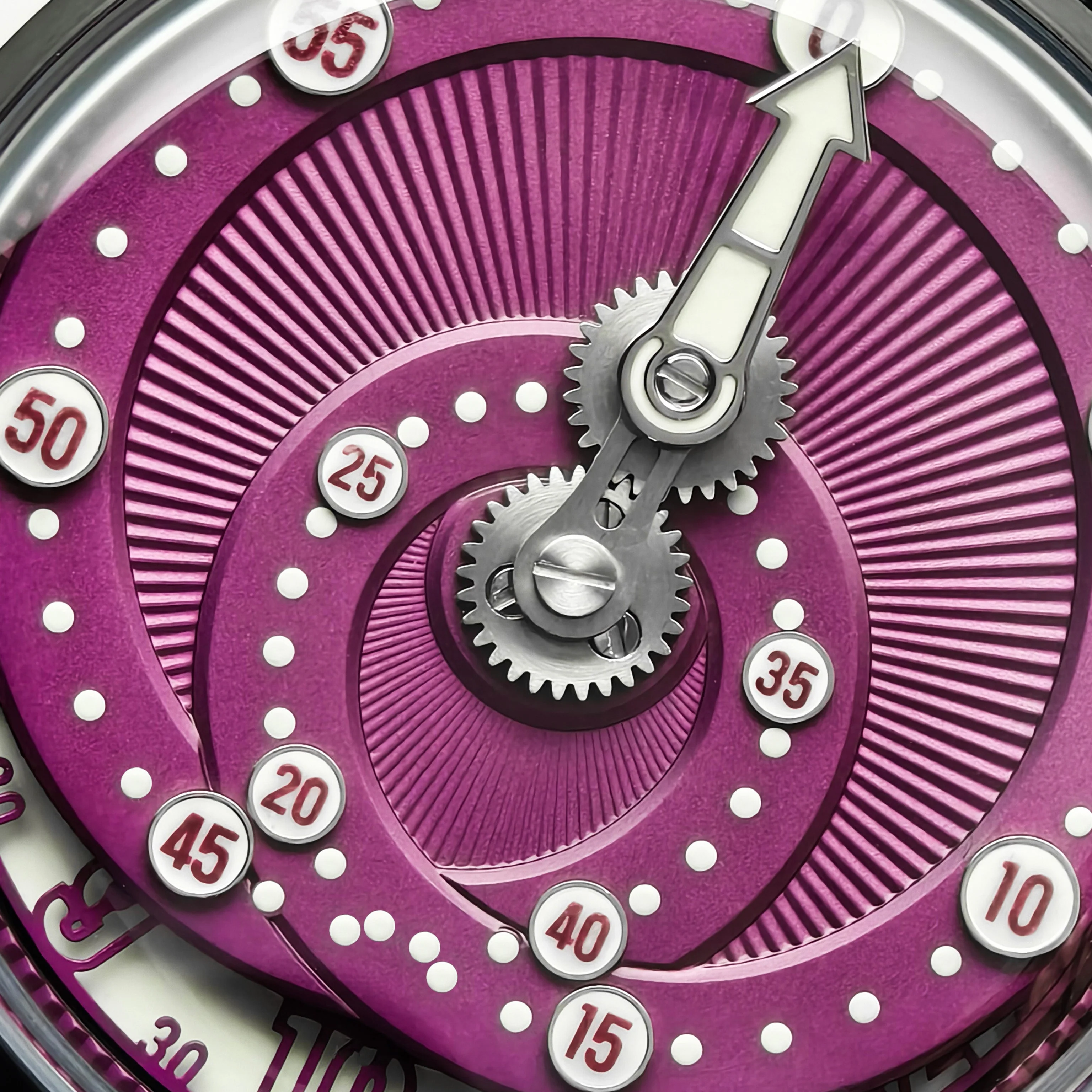 1857-mandetbrote-orbital-automatic-purple-crush-limited-edition-6.webp Mandetbrote Orbital Automatic Purple Crush Limited Edition