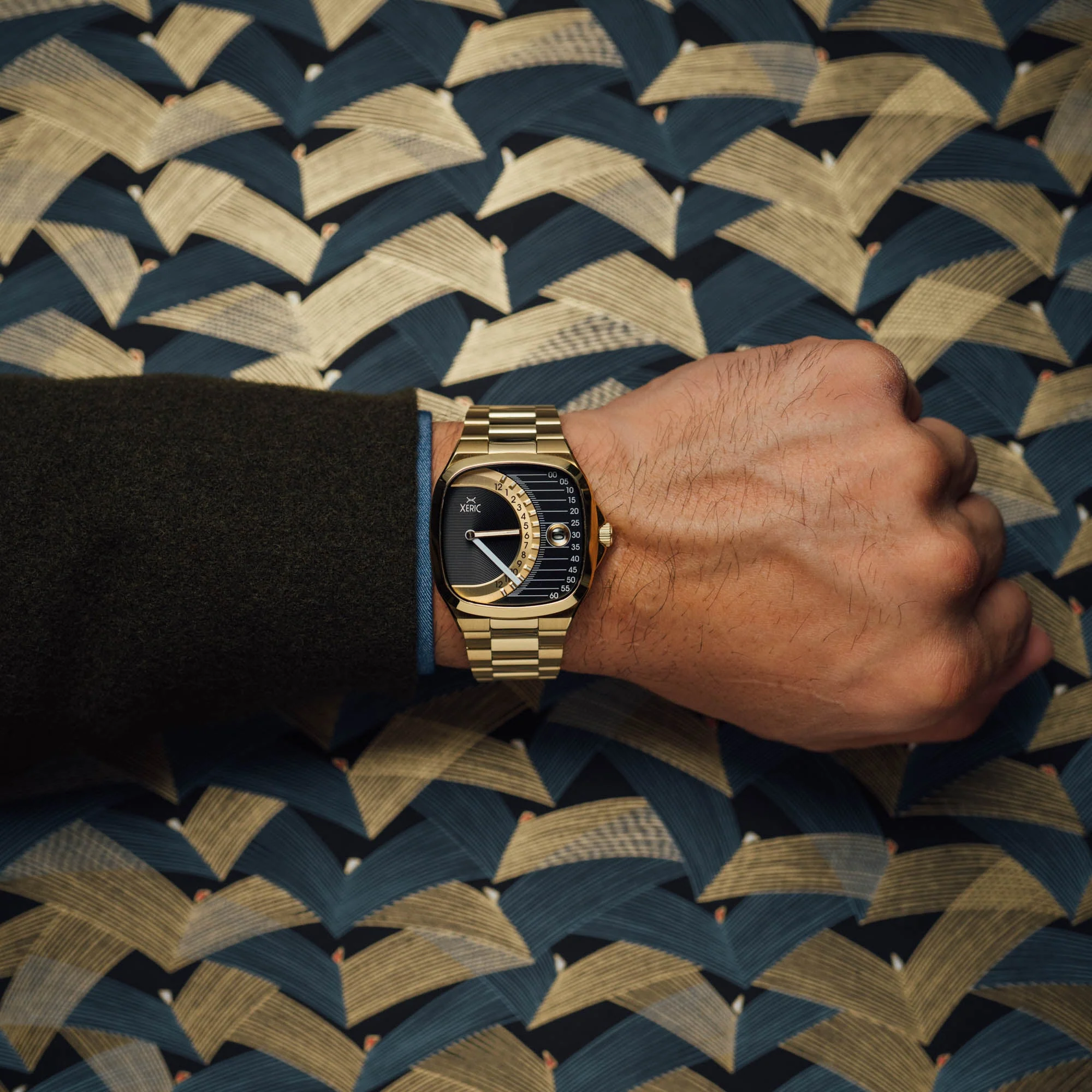 1937-xeric-timeline-retrograde-automatic-gold-black-5.webp Xeric Timeline Retrograde Automatic Gold Black