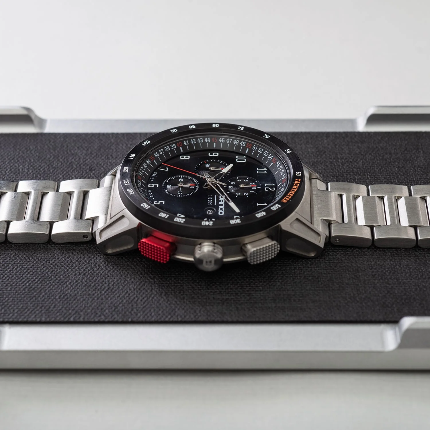2016-dango-cr-01-chronograph-black-ss-5.webp Dango CR-01 Chronograph Black SS
