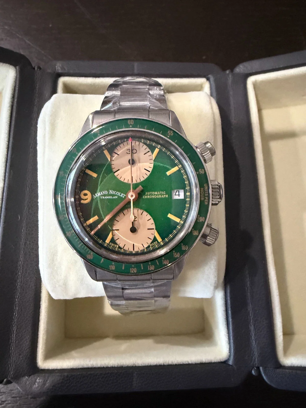 Armand Nicolet VS1 Swiss Automatic SS Green