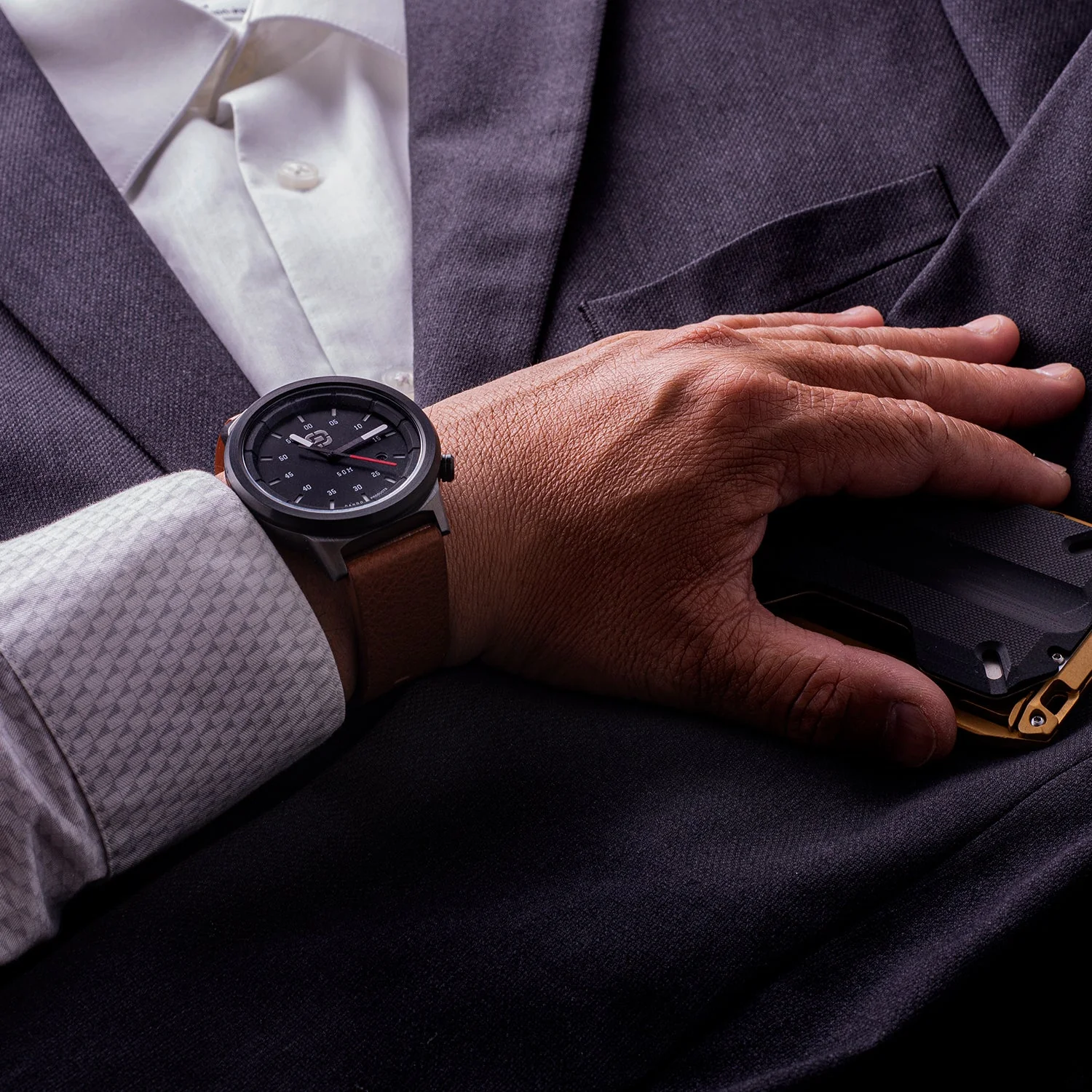 2197-dango-dapper-3-hand-black-13.webp Dango Dapper 3-Hand Black