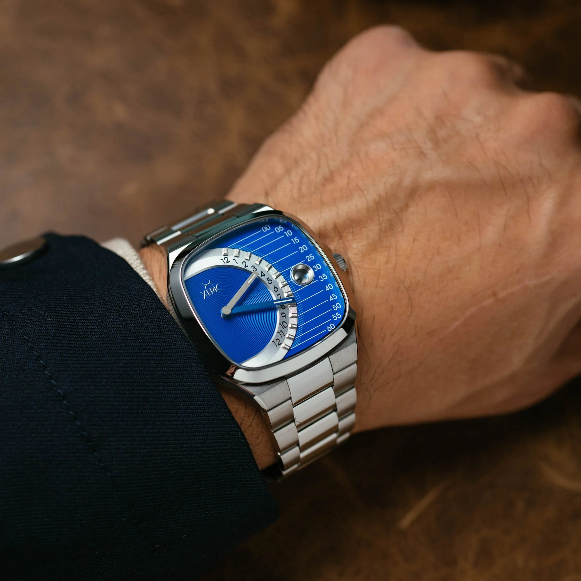 2330-xeric-timeline-retrograde-automatic-blue-10.webp Xeric Timeline Retrograde Automatic Blue