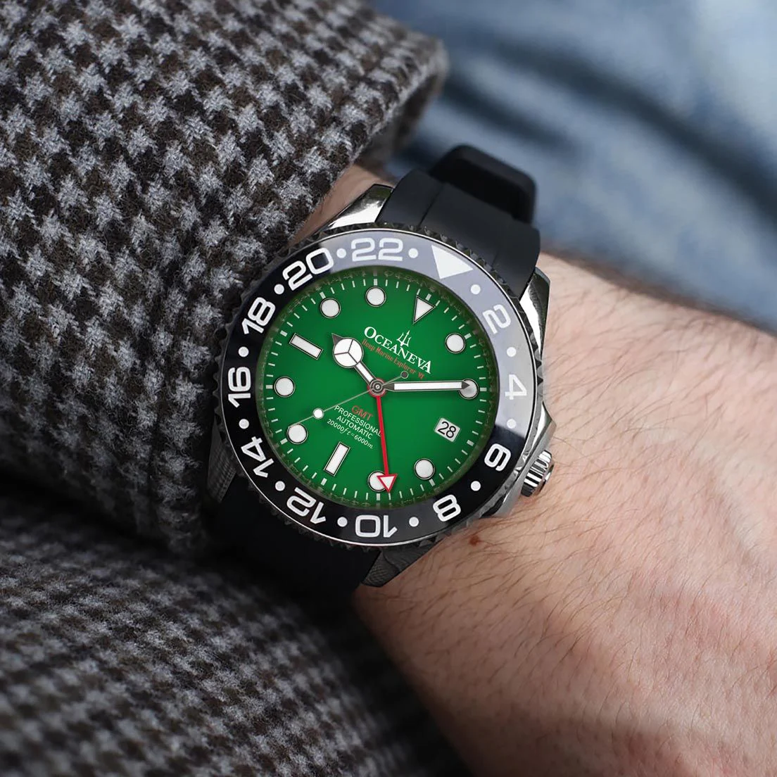 2339-oceaneva-6000m-gmt-deep-marine-explorer-vi-grade-5-titanium-automatic-green-2.webp Oceaneva 6000m GMT Deep Marine Explorer VI Grade 5 Titanium Automatic Green