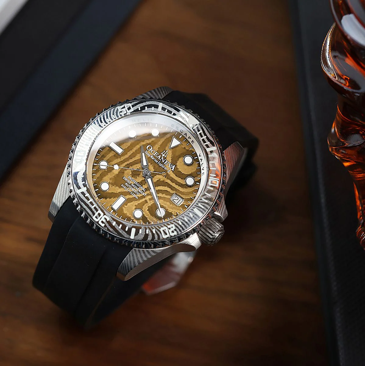 2351-oceaneva-deep-marine-explorer-ii-damascus-yellow-gold-limited-edition-9.webp Oceaneva Deep Marine Explorer II Damascus Yellow Gold Limited Edition