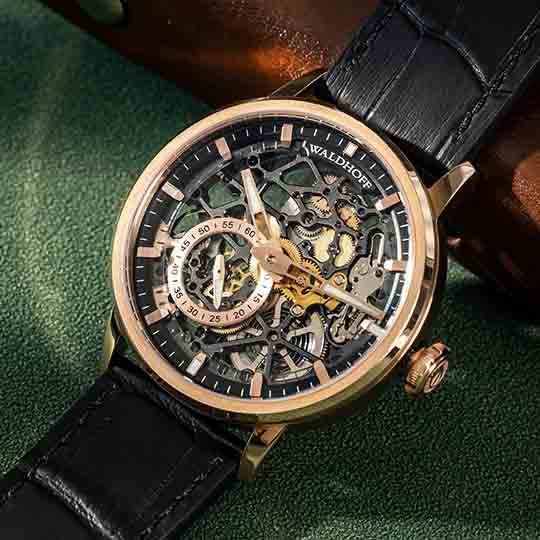 2426-manufaktur-waldhoff-pioneer-automatic-rose-gold-obsidian-9.jpg Manufaktur Waldhoff Pioneer Automatic Rose Gold Obsidian