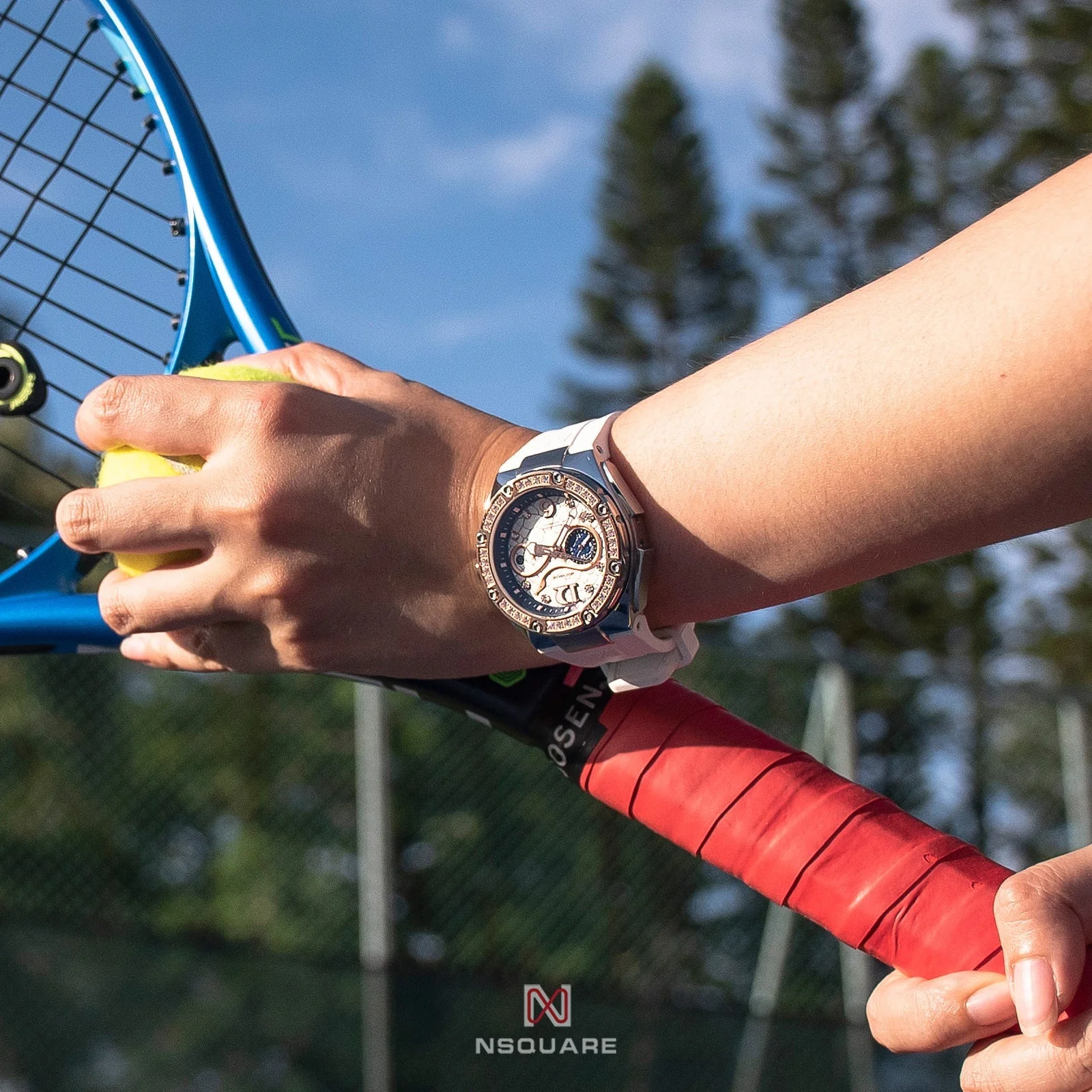 Nsquare SnakeQueen 39mm Automatic Rose Gold White