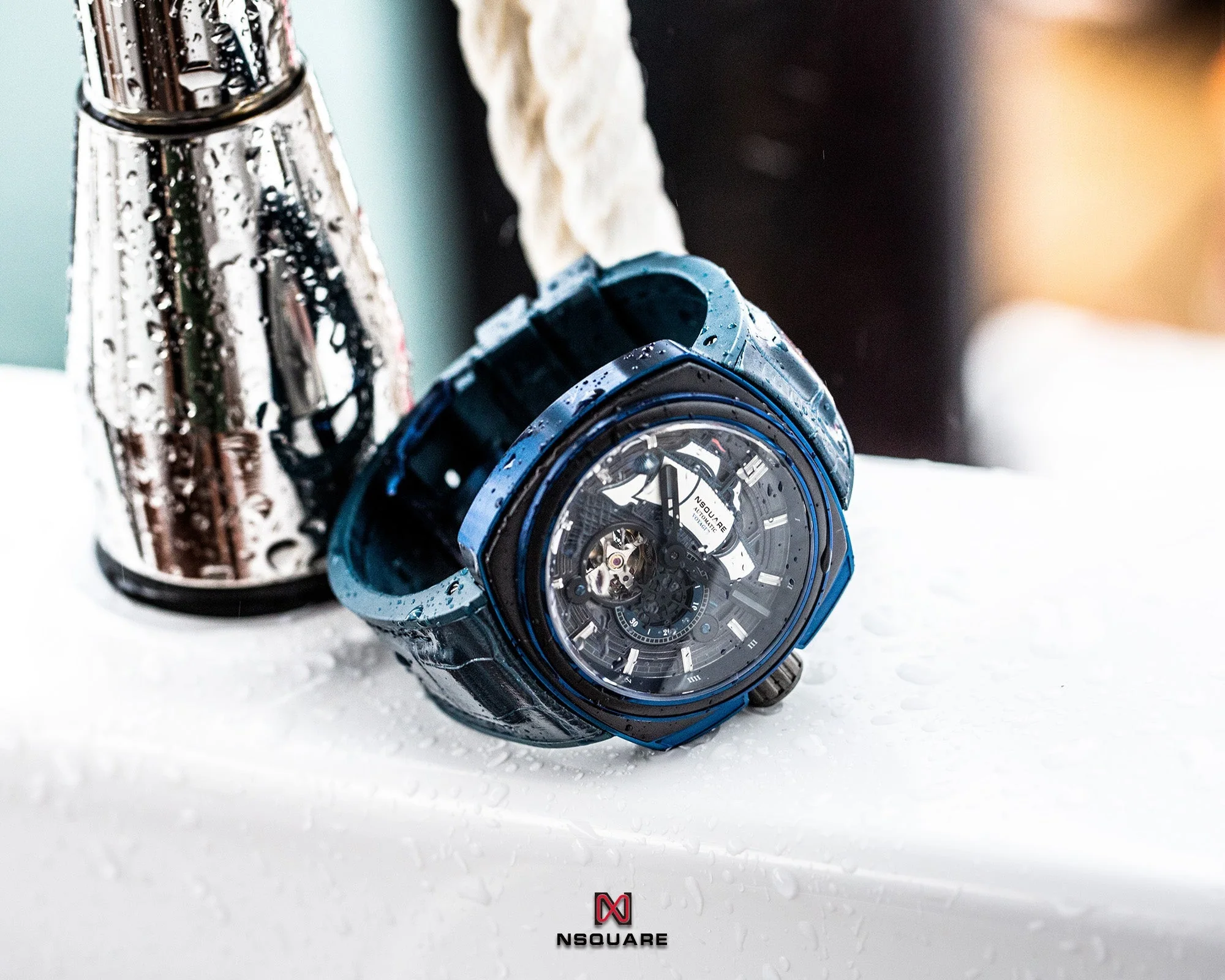 2545-nsquare-voyager-automatic-51mm-black-blue-4.webp Nsquare Voyager Automatic 51mm Black Blue