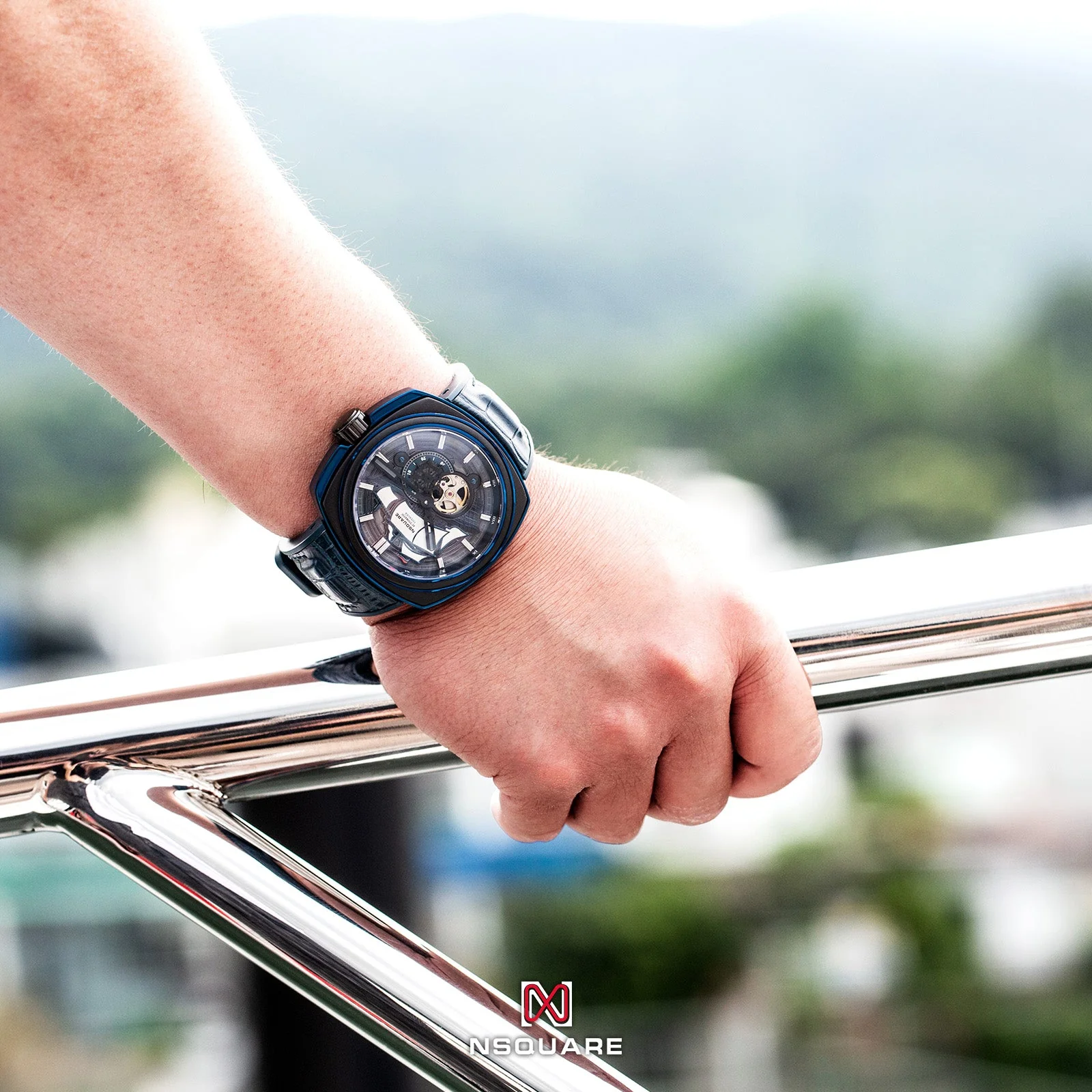 2545-nsquare-voyager-automatic-51mm-black-blue-5.webp Nsquare Voyager Automatic 51mm Black Blue
