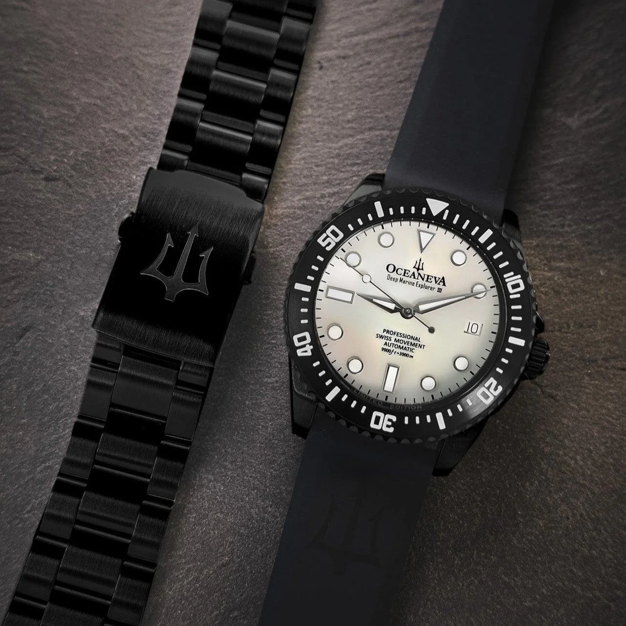 2593-oceaneva-deep-marine-explorer-iii-automatic-3000m-pro-diver-black-white-mother-of-pearl-limited-edition-7.webp Oceaneva Deep Marine Explorer III Automatic 3000M Pro Diver Black White Mother Of Pearl Limited Edition