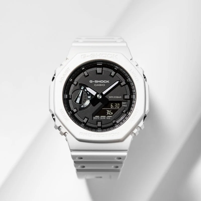 2605-g-shock-ga2100-white-black-4.webp G-Shock GA2100 White Black