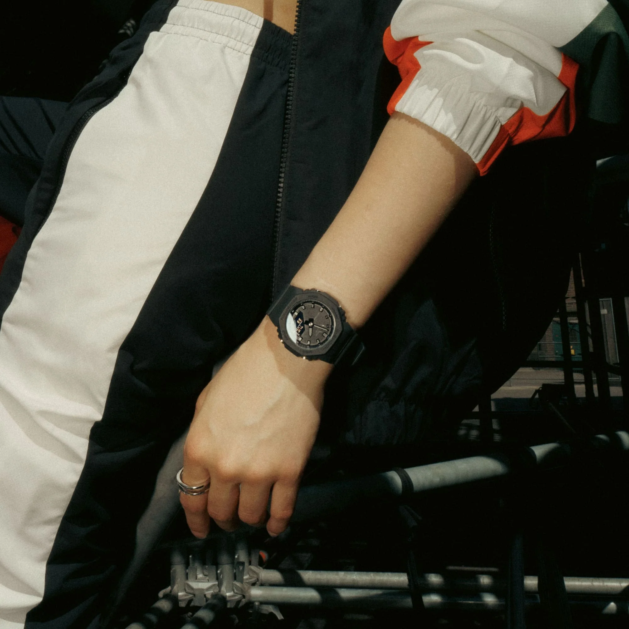 2621-g-shock-ga2100-ana-digi-bb-series-black-7.webp G-Shock GA2100 Ana-Digi BB Series Black