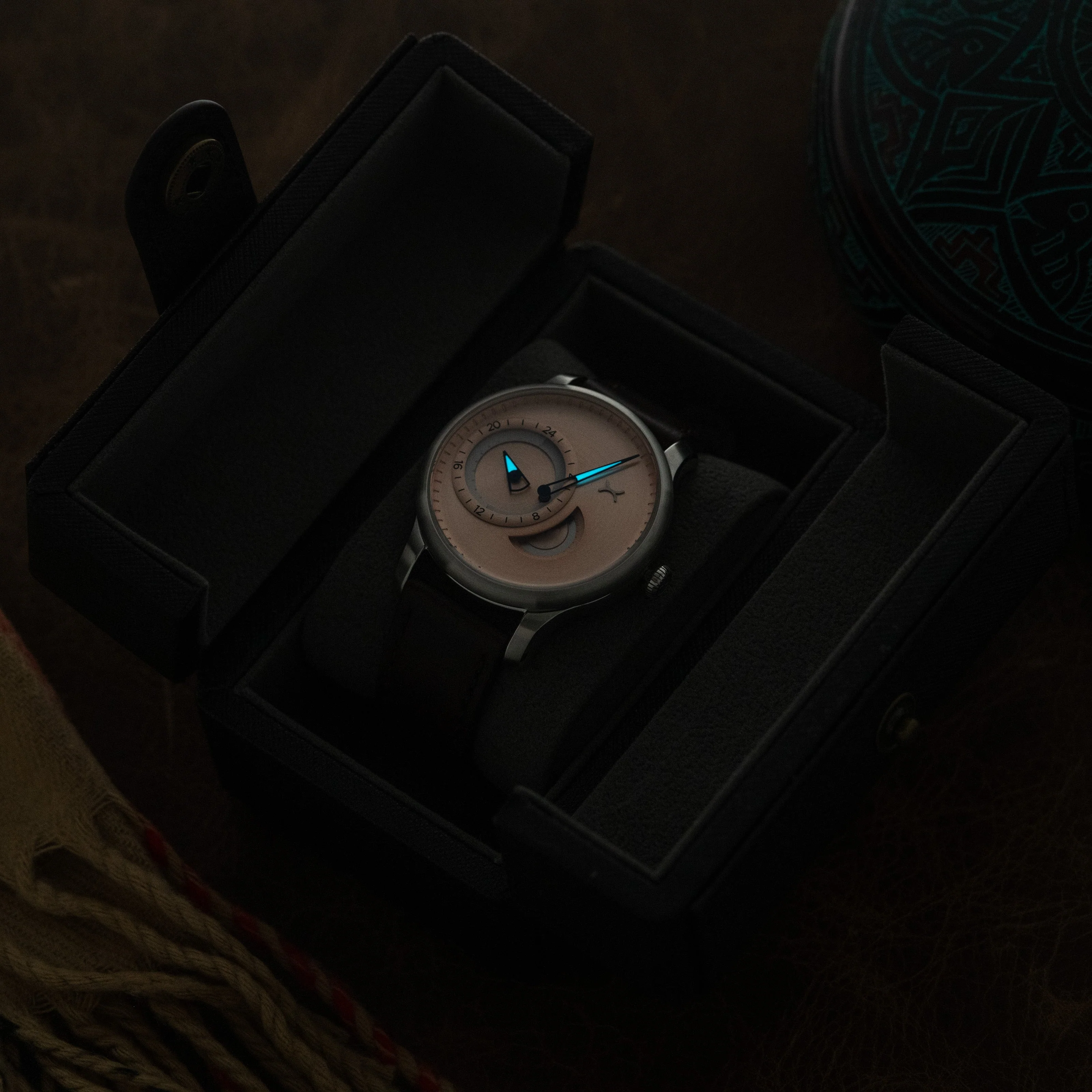 Xeric Regulator Automatic Salmon