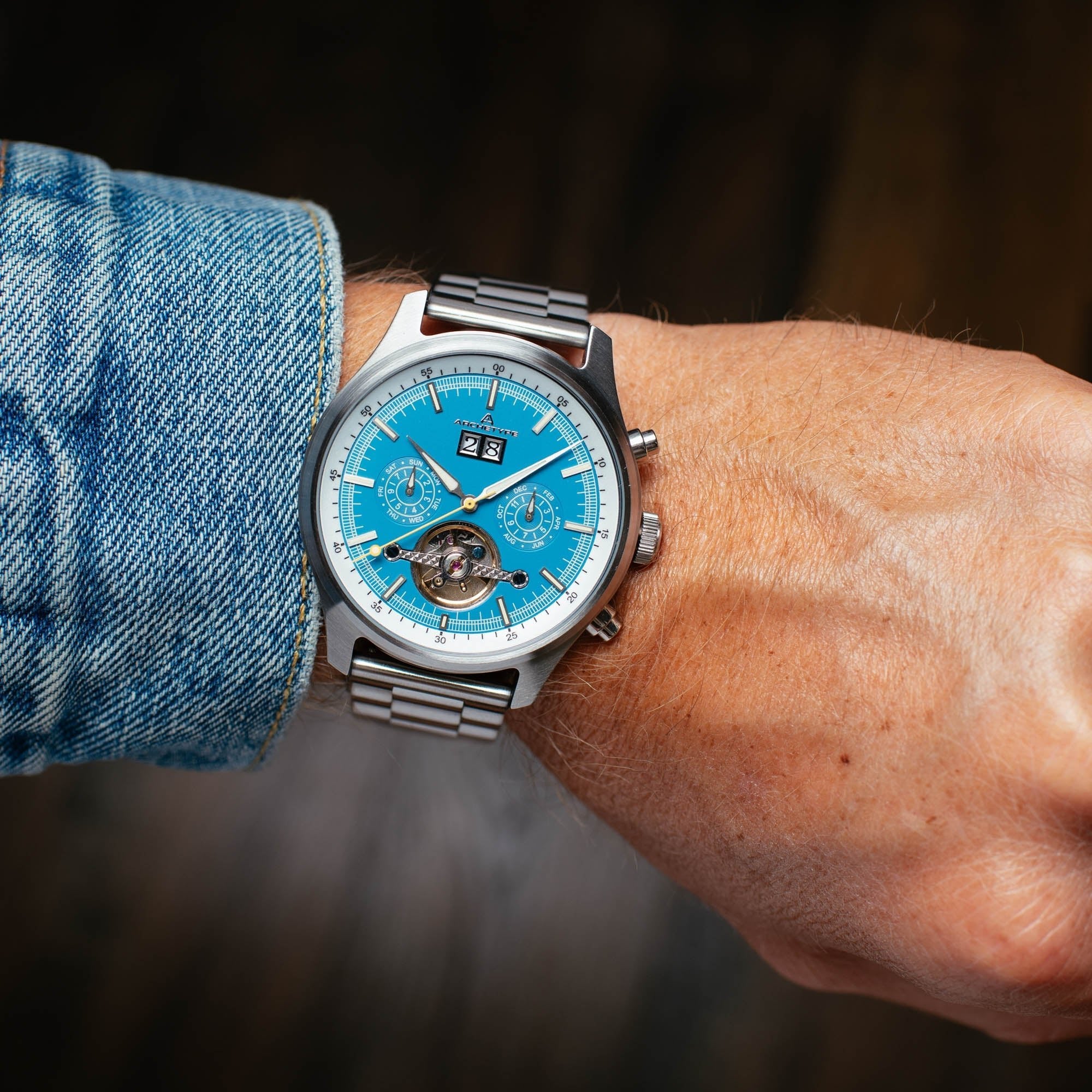 2775-archetype-blackhawk-automatic-calendar-sky-blue-3.jpg Archetype Blackhawk Automatic Calendar Sky Blue