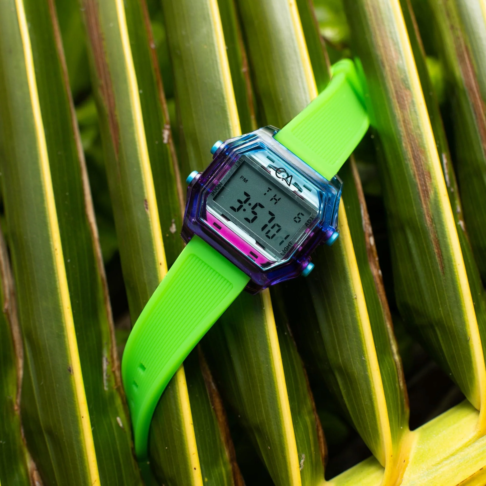 28-california-watch-co.-venice-beach-digital-deep-ocean-lime-2.webp California Watch Co. Venice Beach Digital Deep Ocean Lime