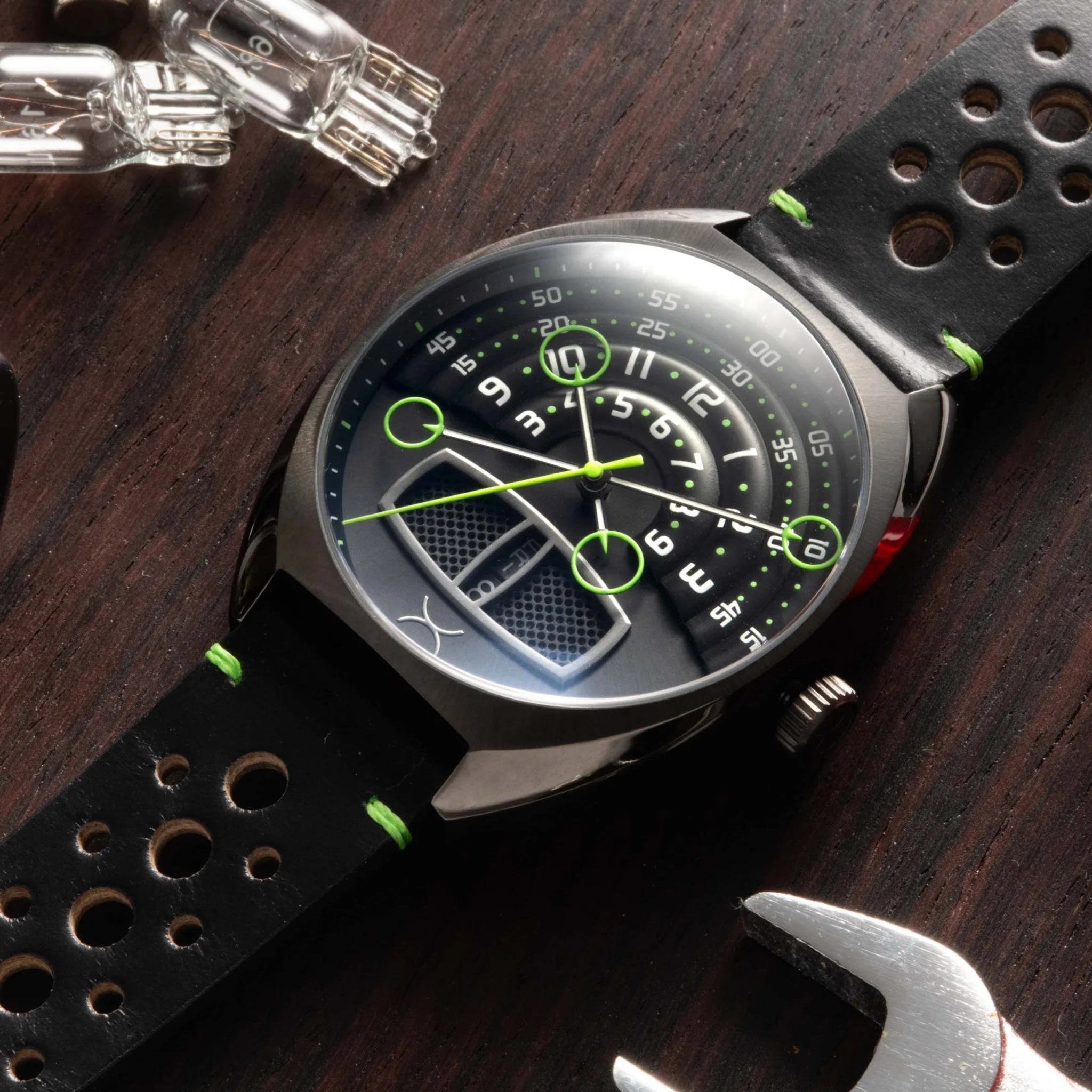 2814-xeric-halograph-iii-automatic-gunmetal-lime-7.webp Xeric Halograph III Automatic Gunmetal Lime