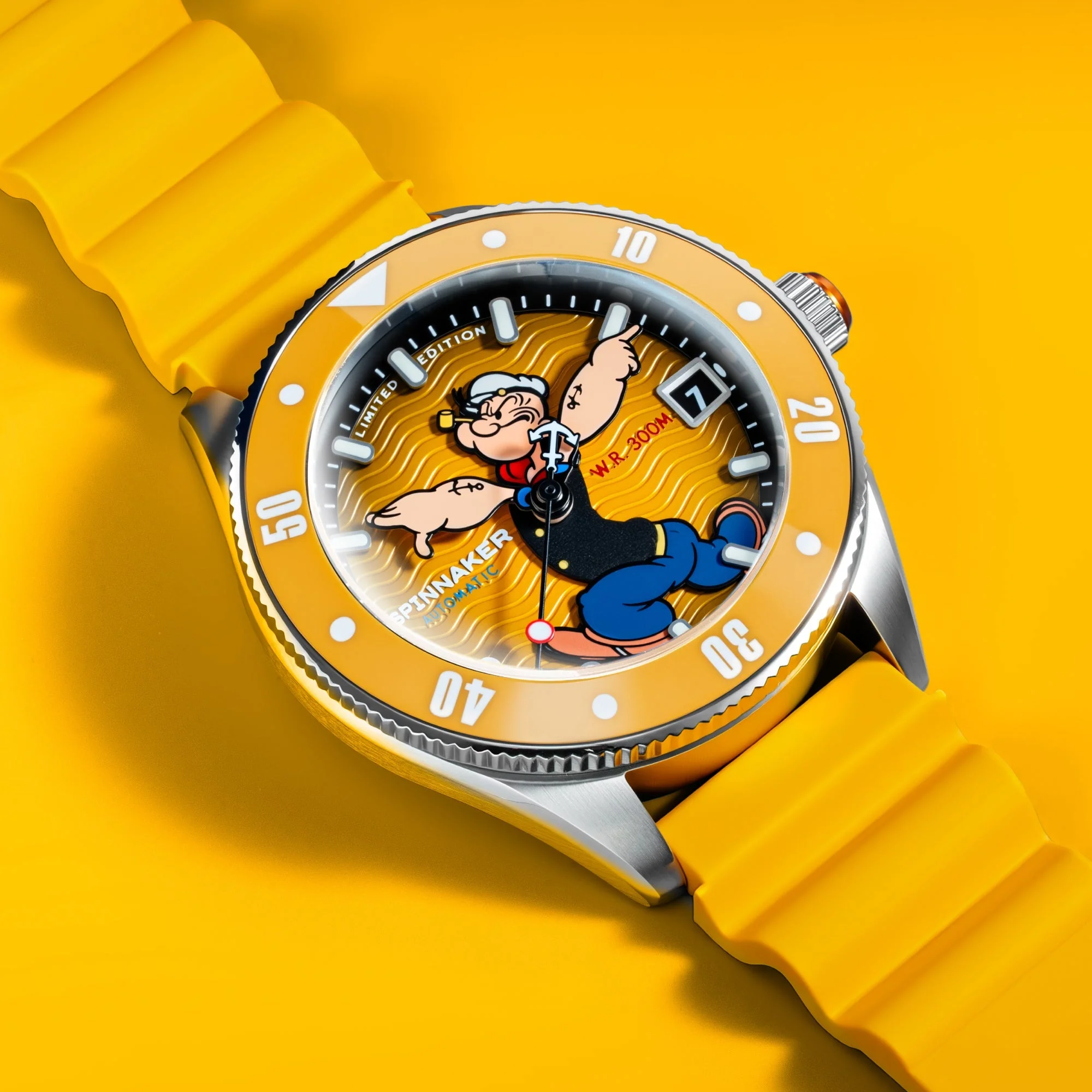 2888-spinnaker-x-popeye-challenger-automatic-anchor-arms-limited-edition-corncob-yellow-7.webp Spinnaker x Popeye Challenger Automatic Anchor Arms Limited Edition Corncob Yellow