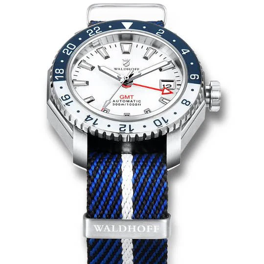 2894-manufaktur-waldhoff-atlas-gmt-arctic-3.webp Manufaktur Waldhoff Atlas GMT Arctic