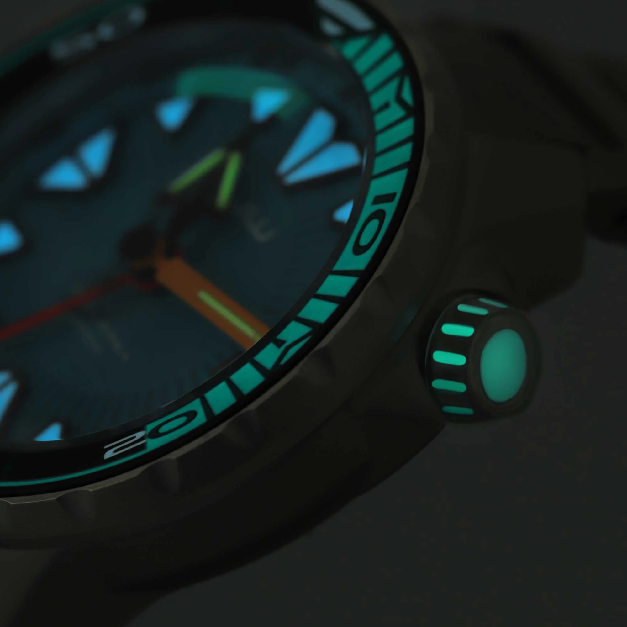 2985-ovd-uw-aequorea-ii-automatic-tritium-turquoise-6.webp OVD UW Aequorea II Automatic Tritium Turquoise